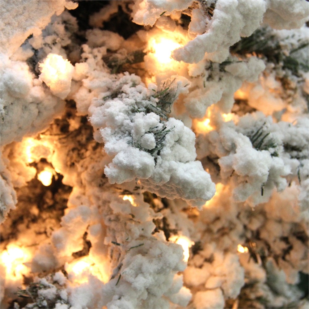 Northlight 31466059 Artificial-Christmas-Trees - View #3