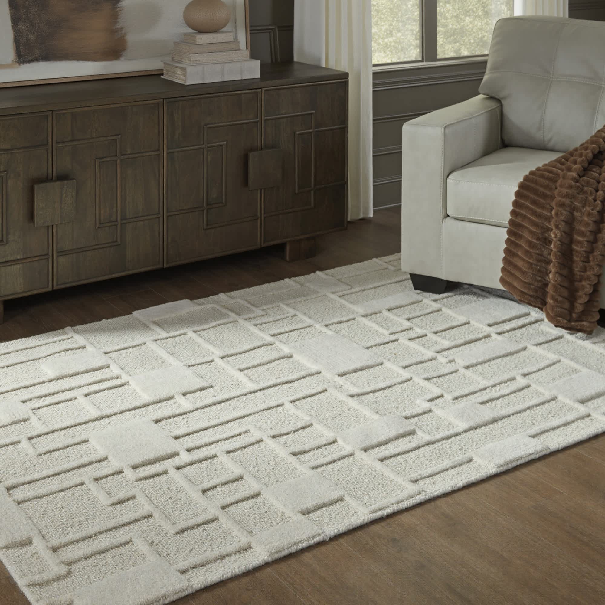 Signature Design by Ashley R407622 rugs - View #2