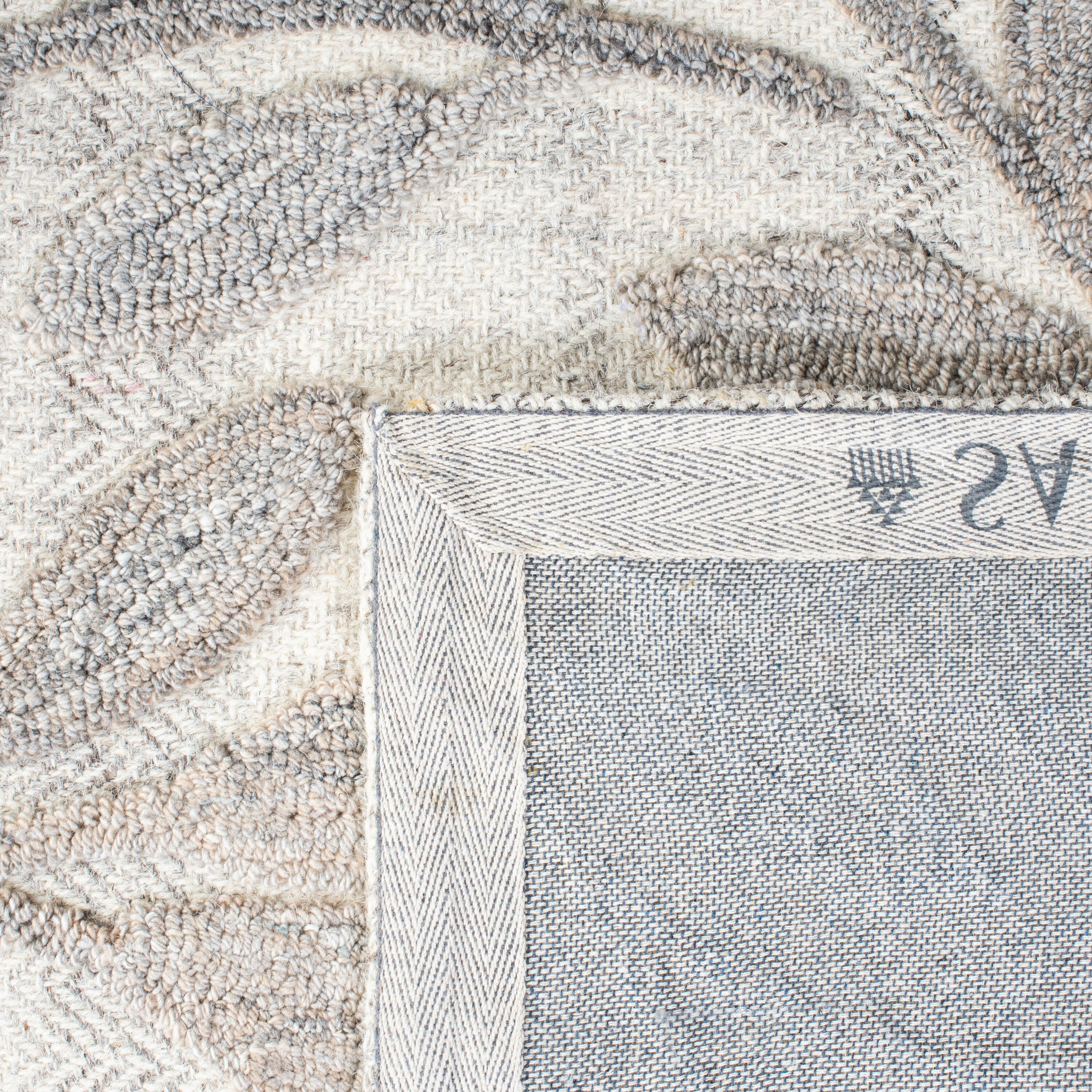 Safavieh SHA302B-4 rugs - View #3