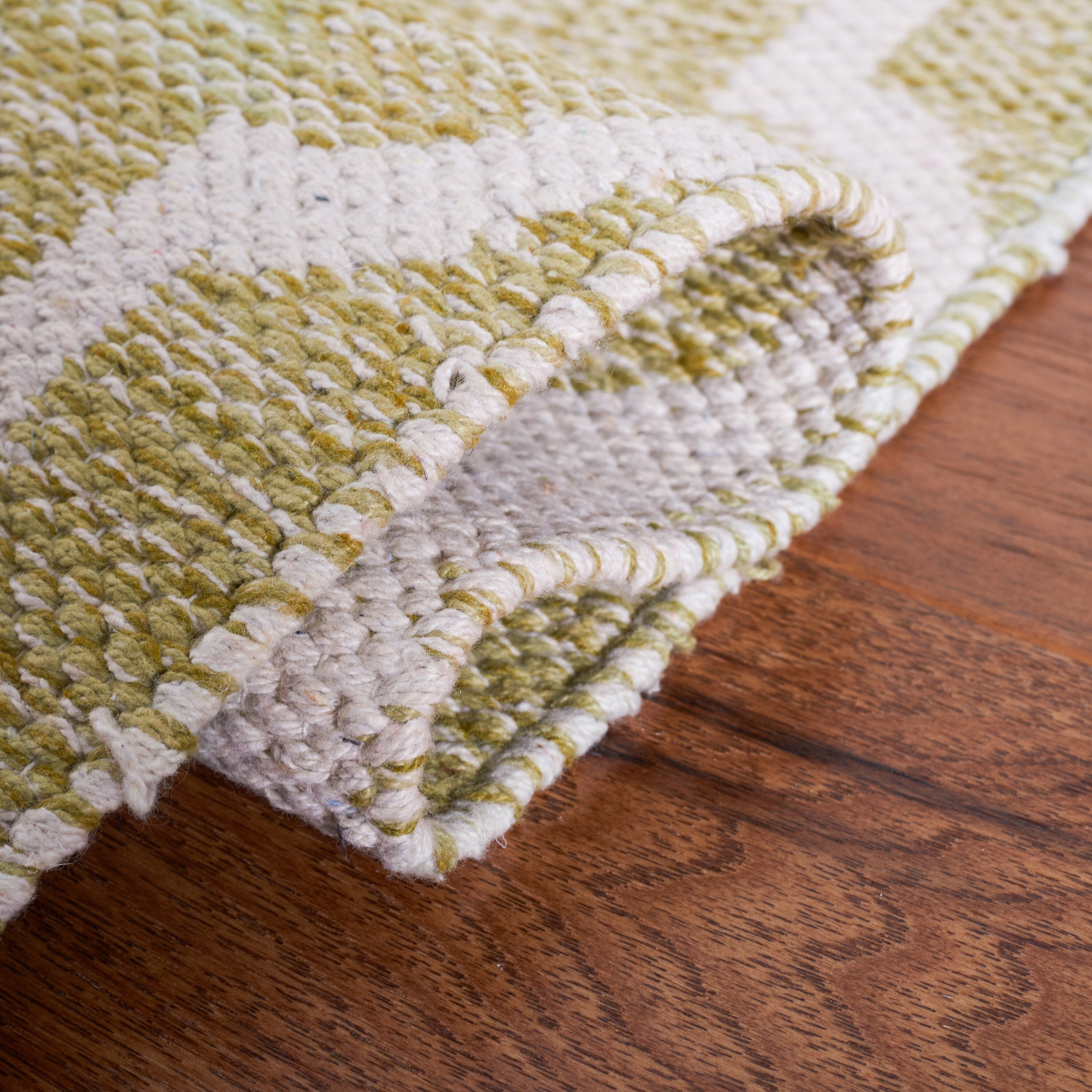 Safavieh MTK810G-57 rugs - View #5
