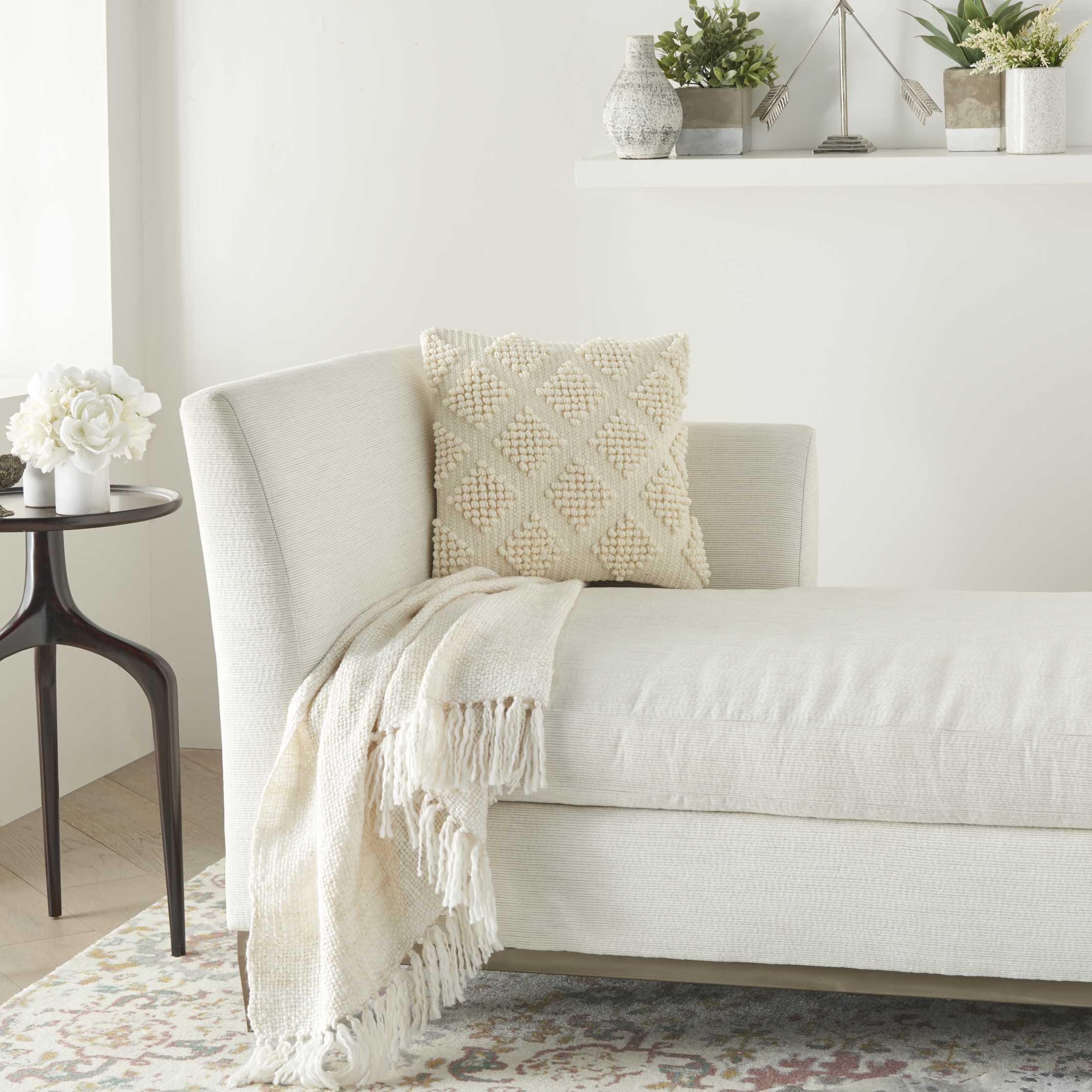 Mina Victory 798019076405 Accent-Pillows - View #3
