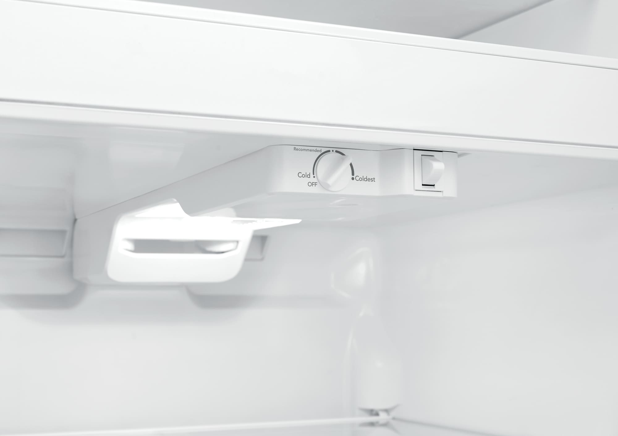 Frigidaire FFHT1835VW Top-Freezer-Refrigerators - View #13