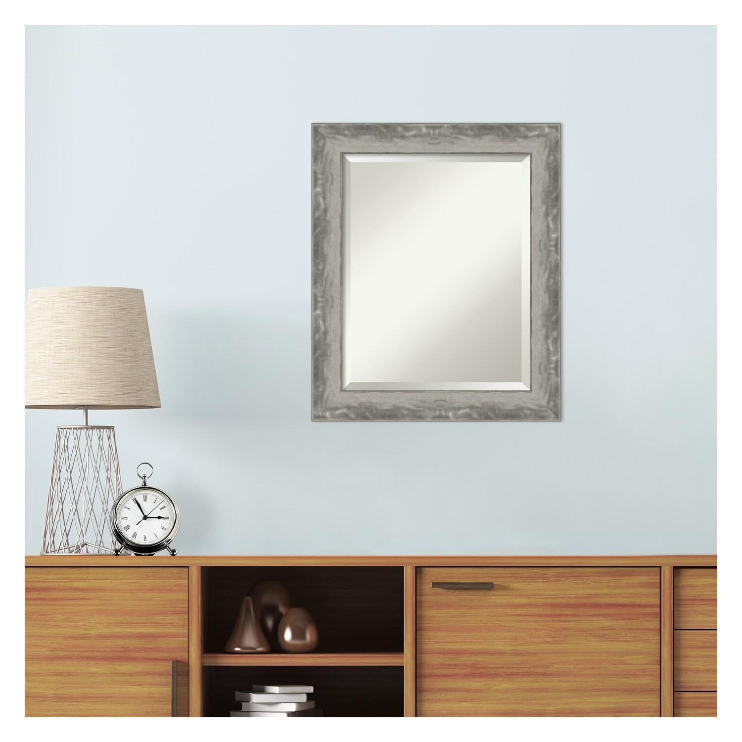 Amanti Art Waveline Silver Frame 20.38-in x 24.38-in Glossy Champagne ...