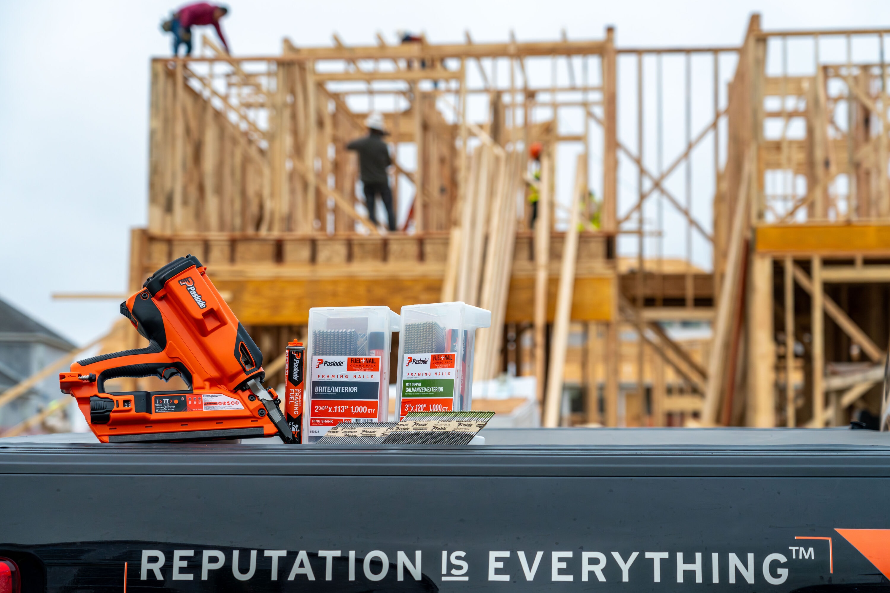 Paslode 906800 Cordless-Nailer - View #11