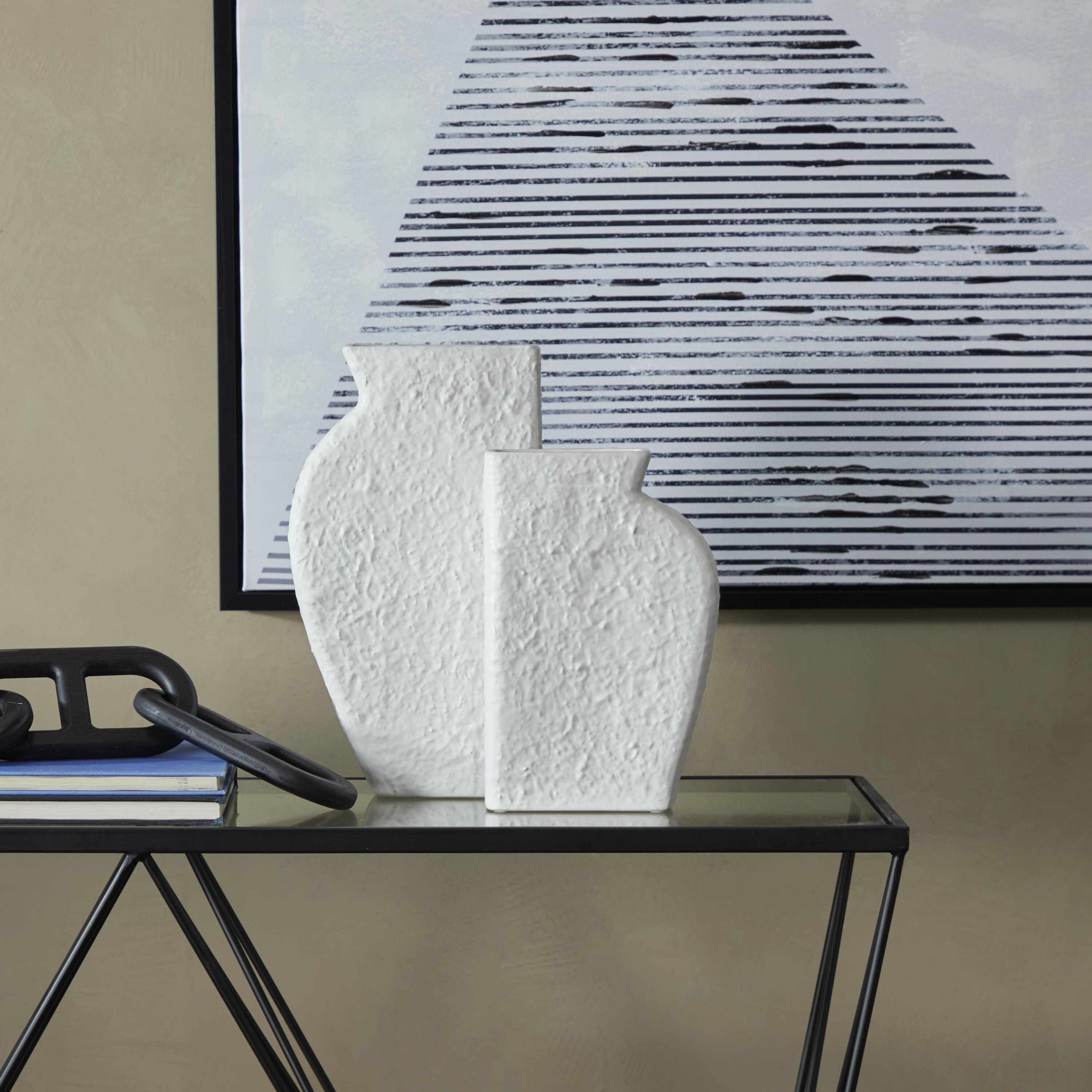 CosmoLiving by Cosmopolitan 31007 2 -Pack White Stone Modern Vase