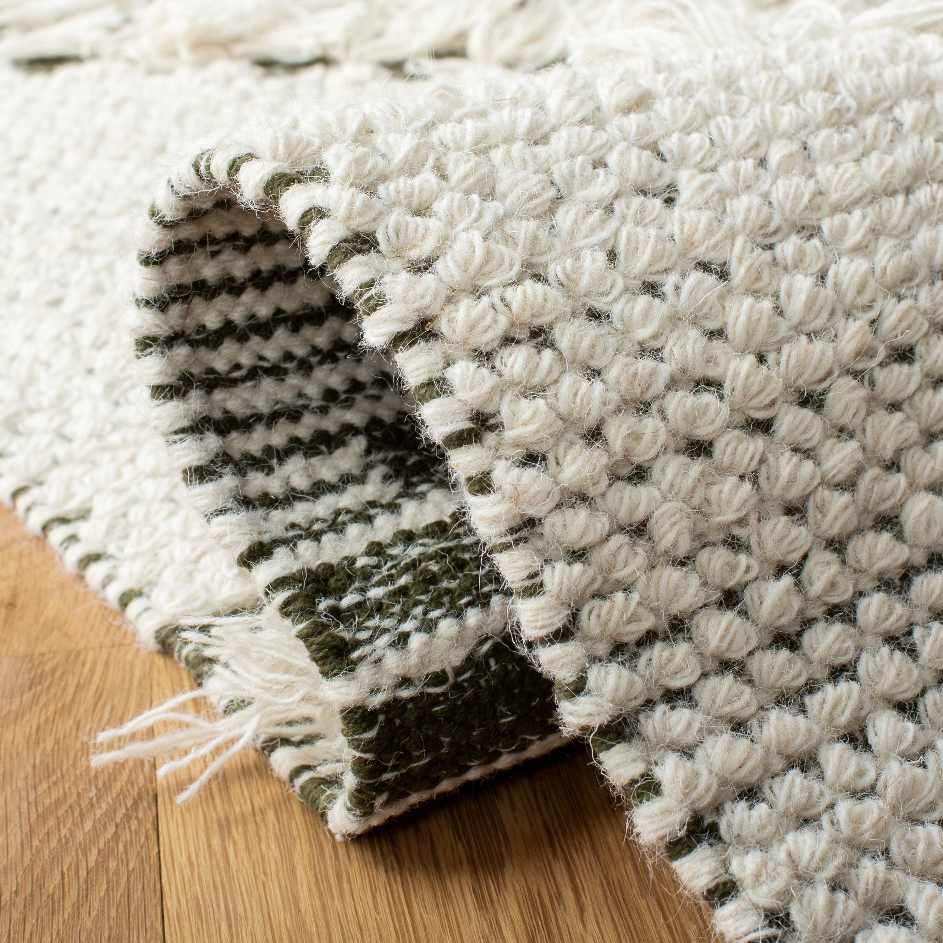 Safavieh VRM501A-8 rugs - View #6