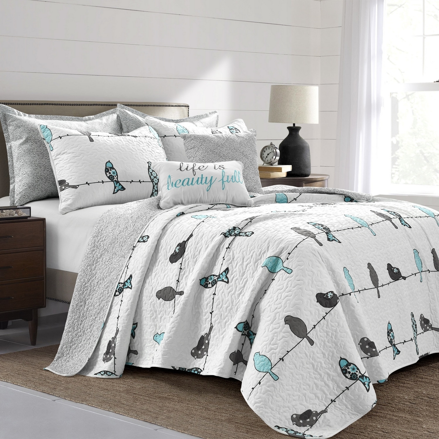 Blue and Gray Microfiber Reversible Full/Queen Quilt Set