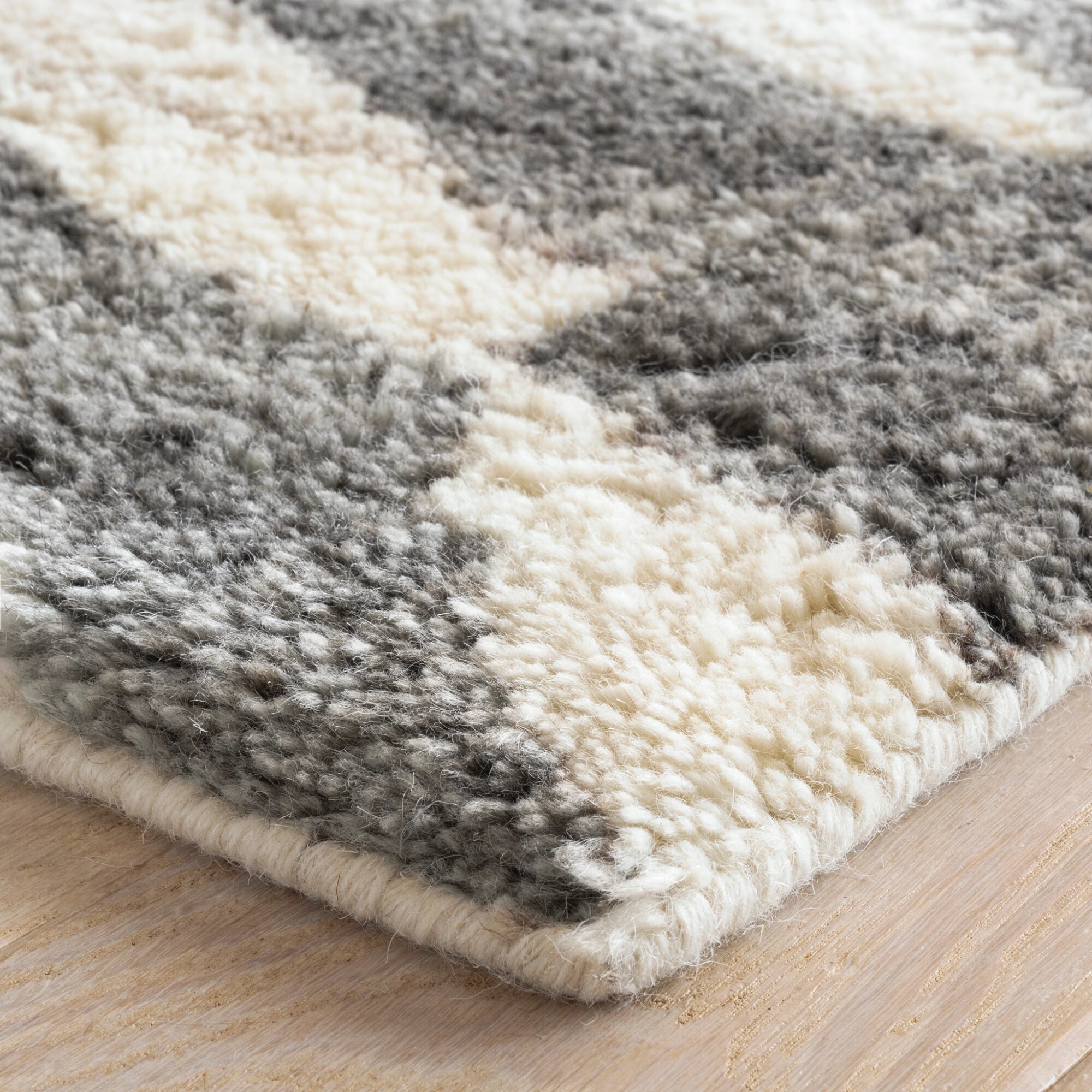 DASH & ALBERT DA1913-23 rugs - View #2