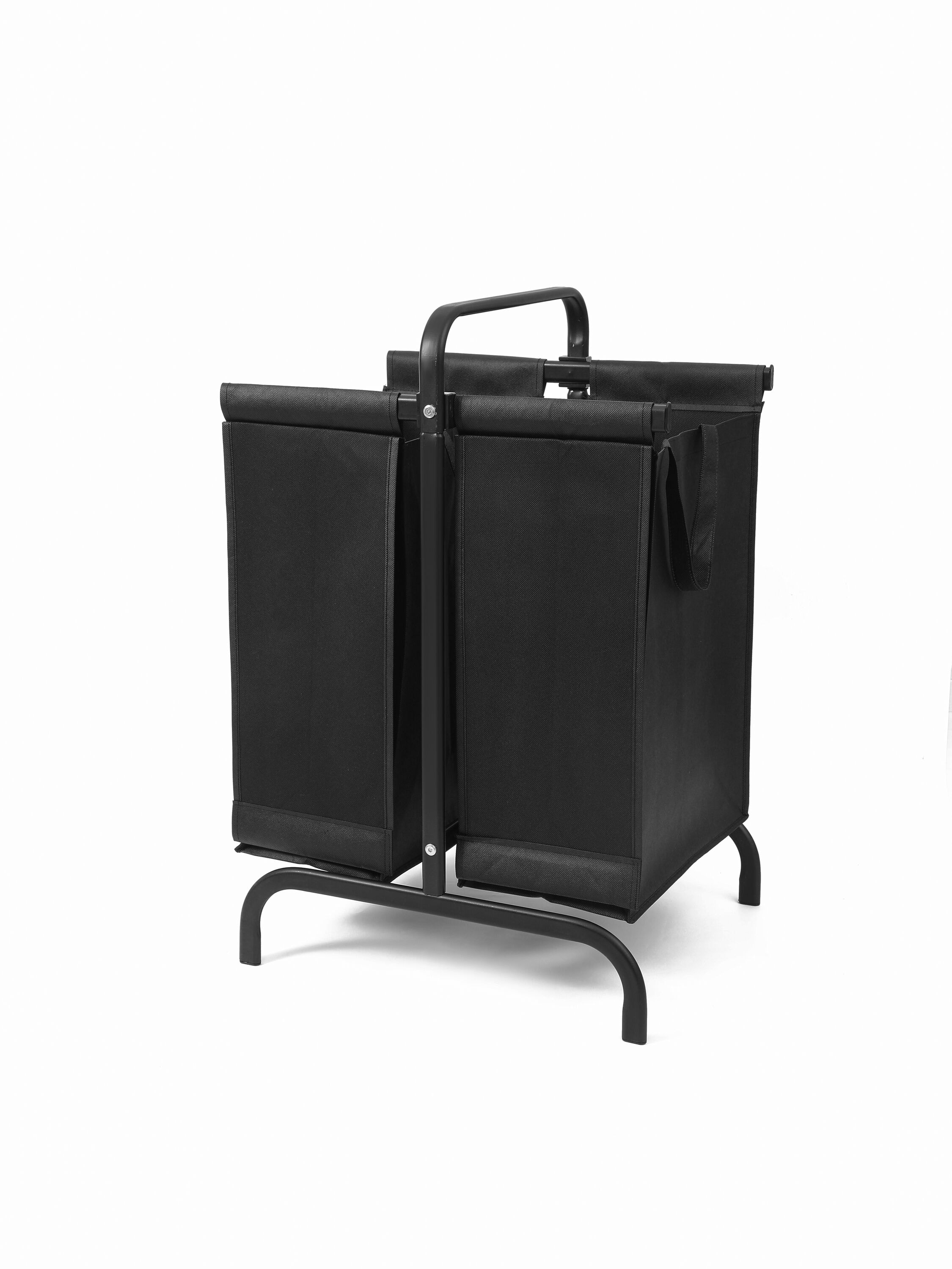 Kahomvis GRAIN-QPS4-505 27.5-in Black Plastic 2-Compartment Sorter Laundry Basket