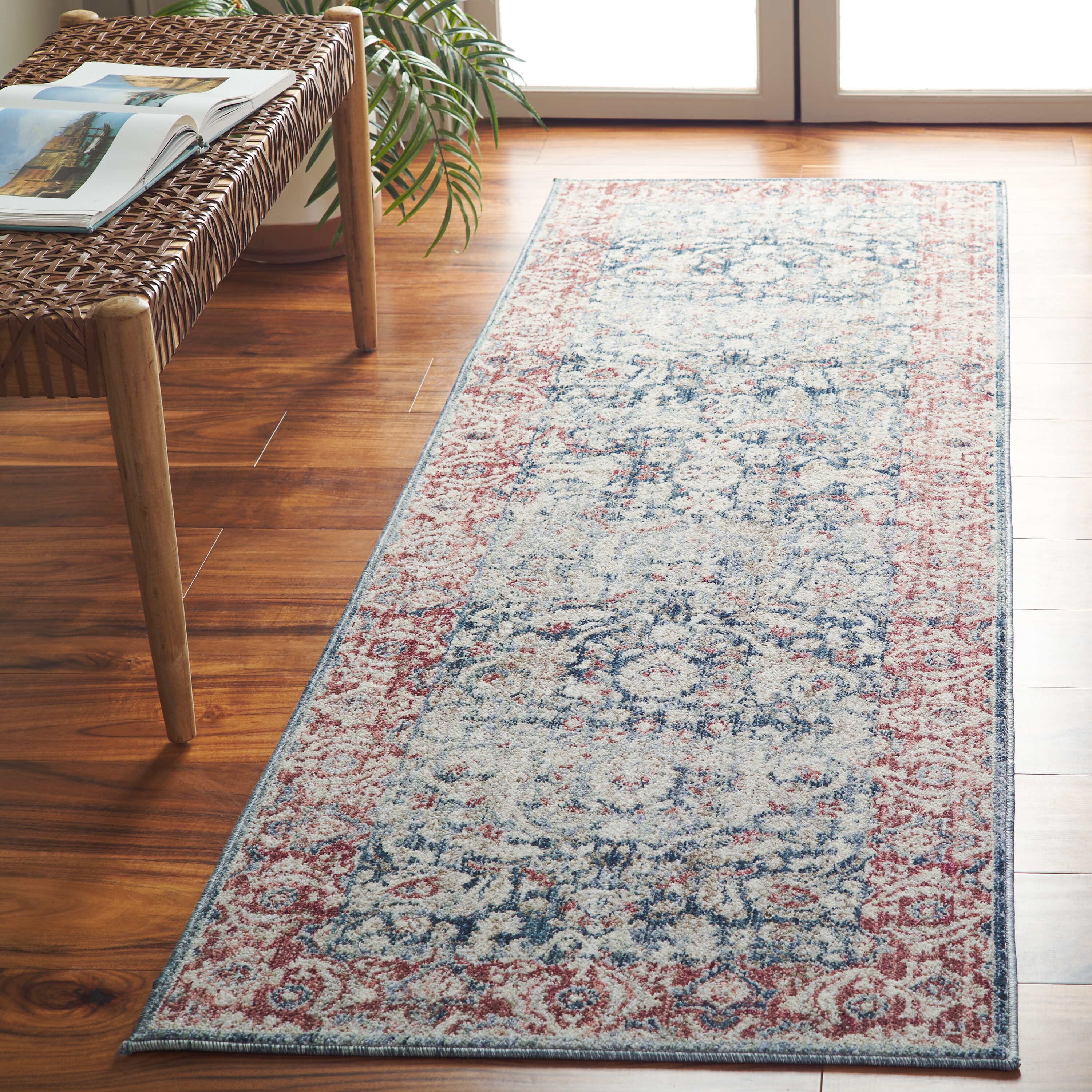 Antique Patina 640M Blue/Rust 2ft-4in x 8ft Runner Rug