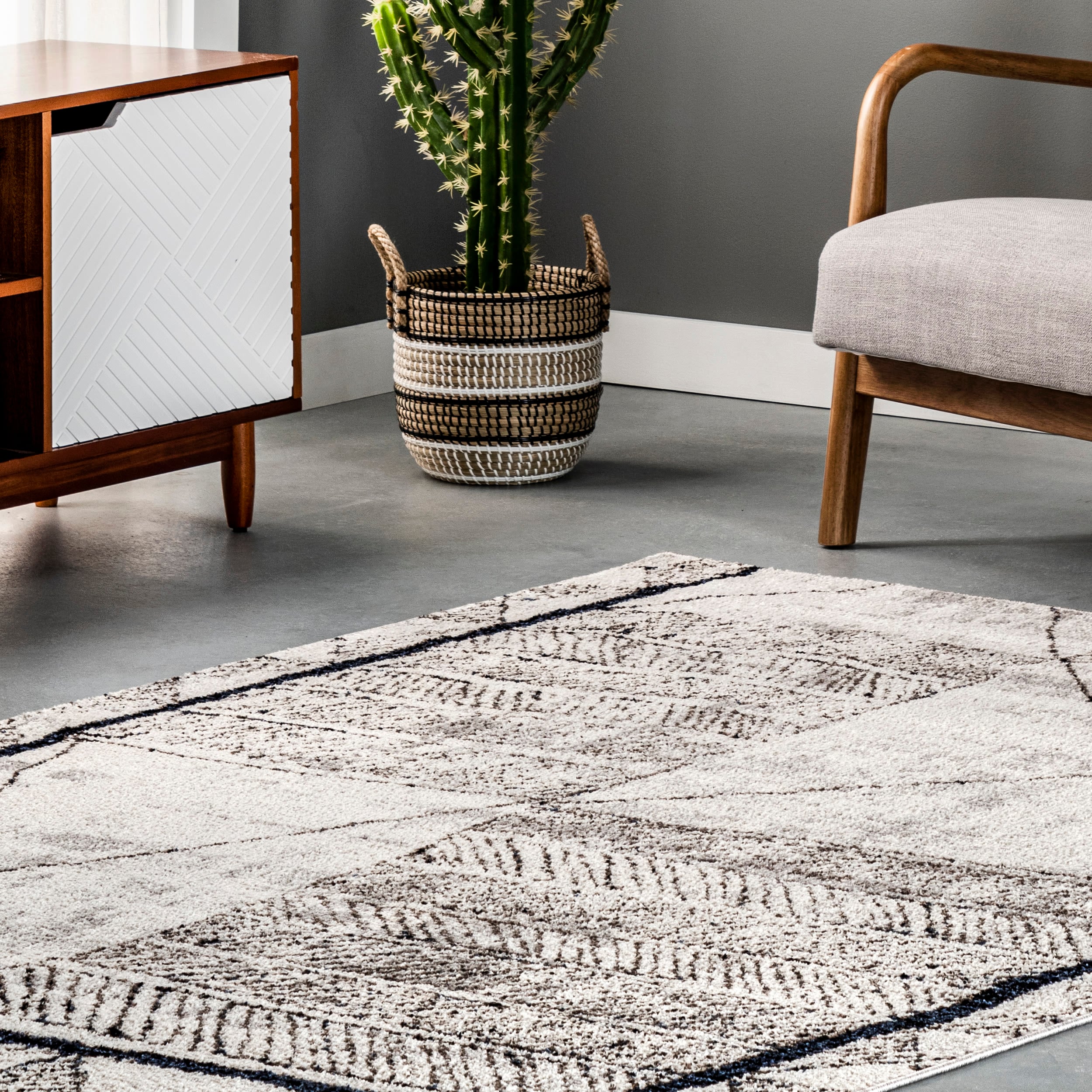 Luxurious Moroccan-Inspired 8' x 10' Geometric Cotton Area Rug