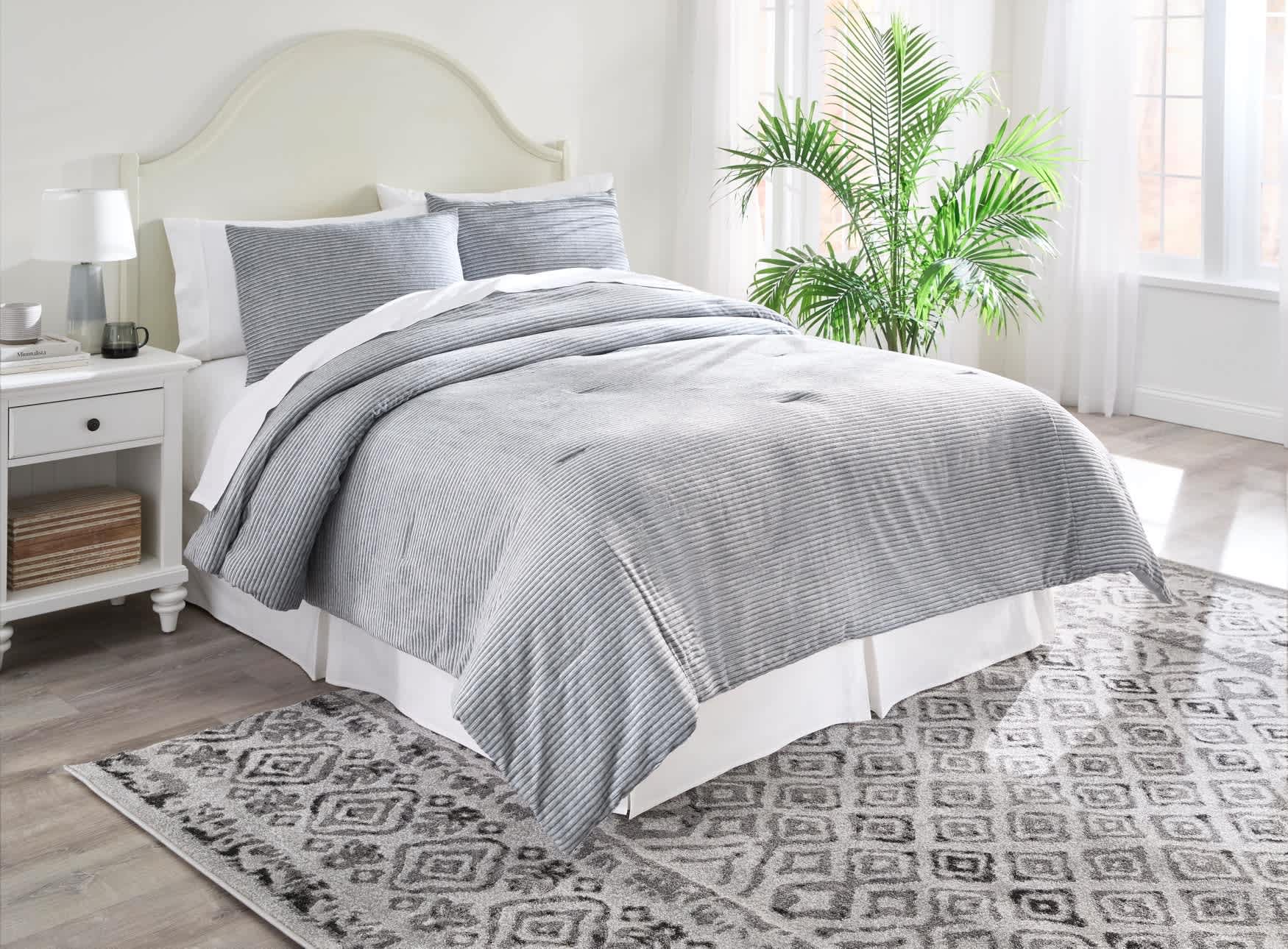 BrylaneHome 199099035809 Comforters-And-Bedspreads - View #3
