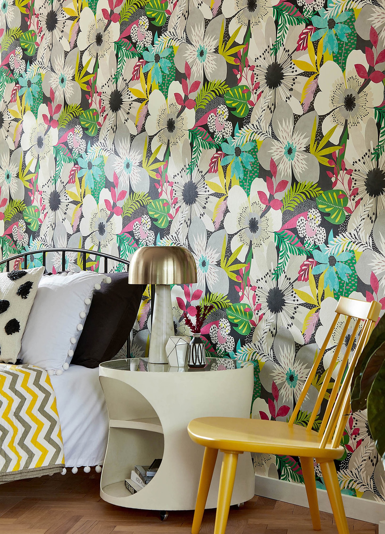 Ohpopsi Janis Charcoal Floral Riot Wallpaper In The Wallpaper 