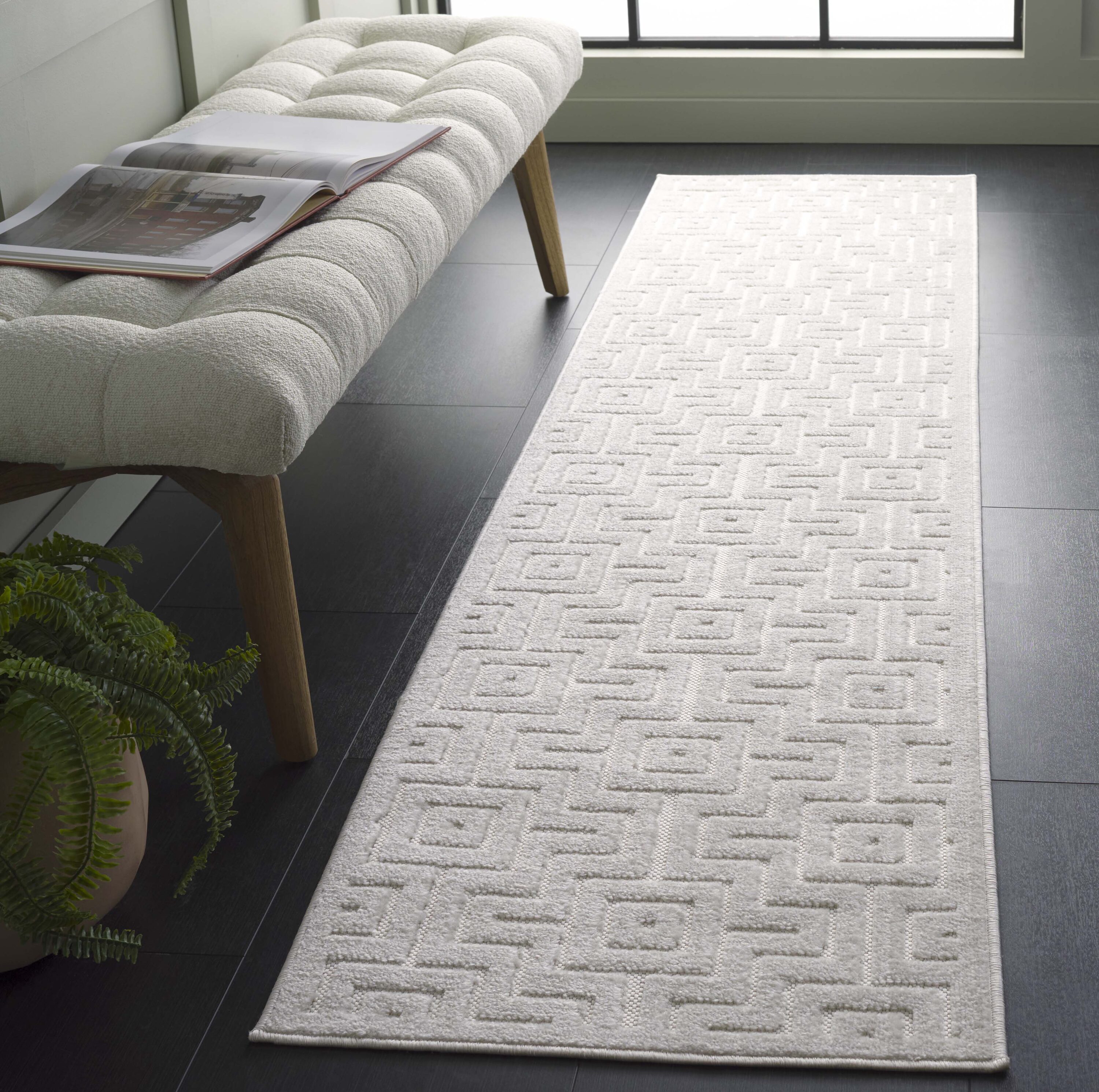 Stella  138A Ivory 2 x 8 Rectangular Runner rug
