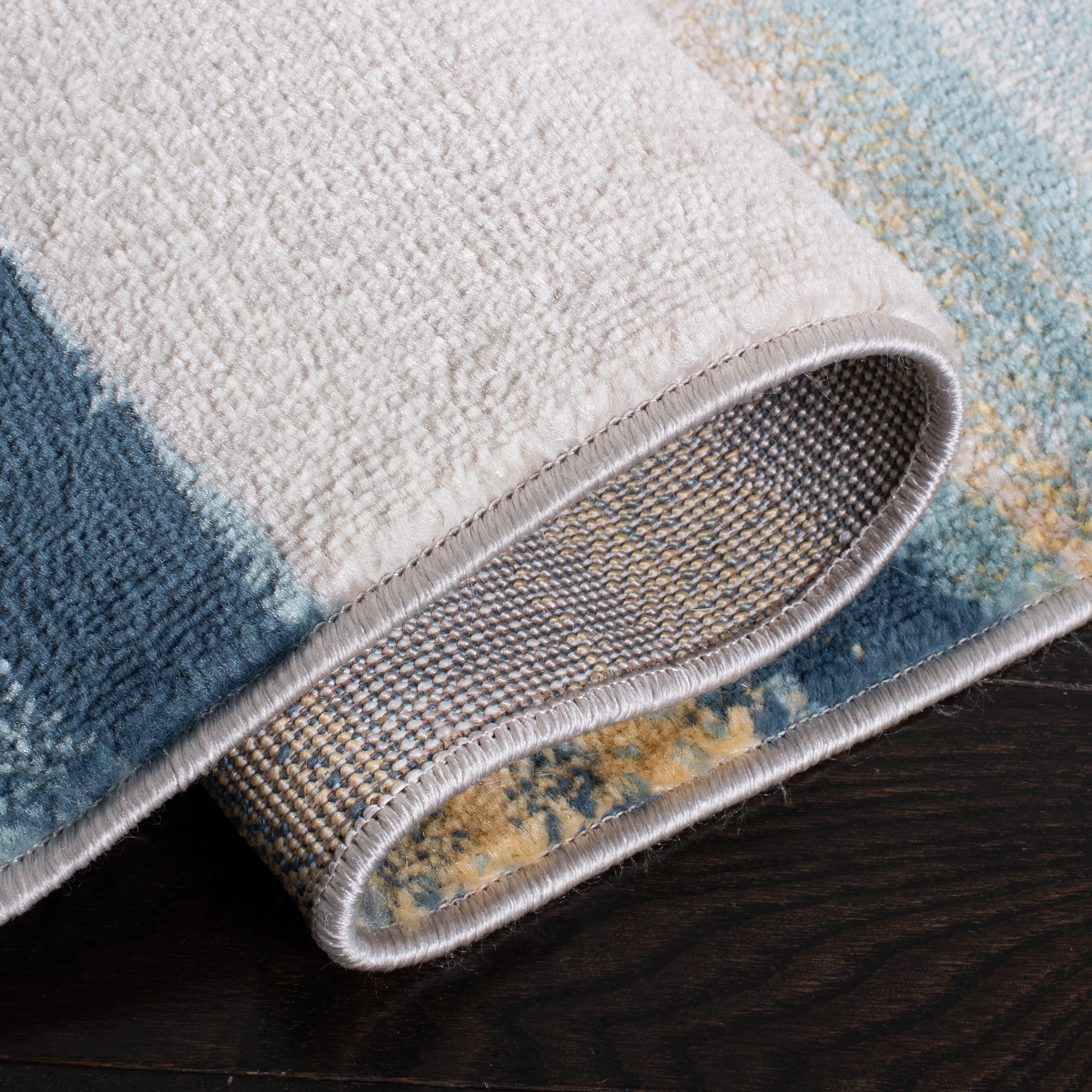 Safavieh SKY542B-7SQ rugs - View #5