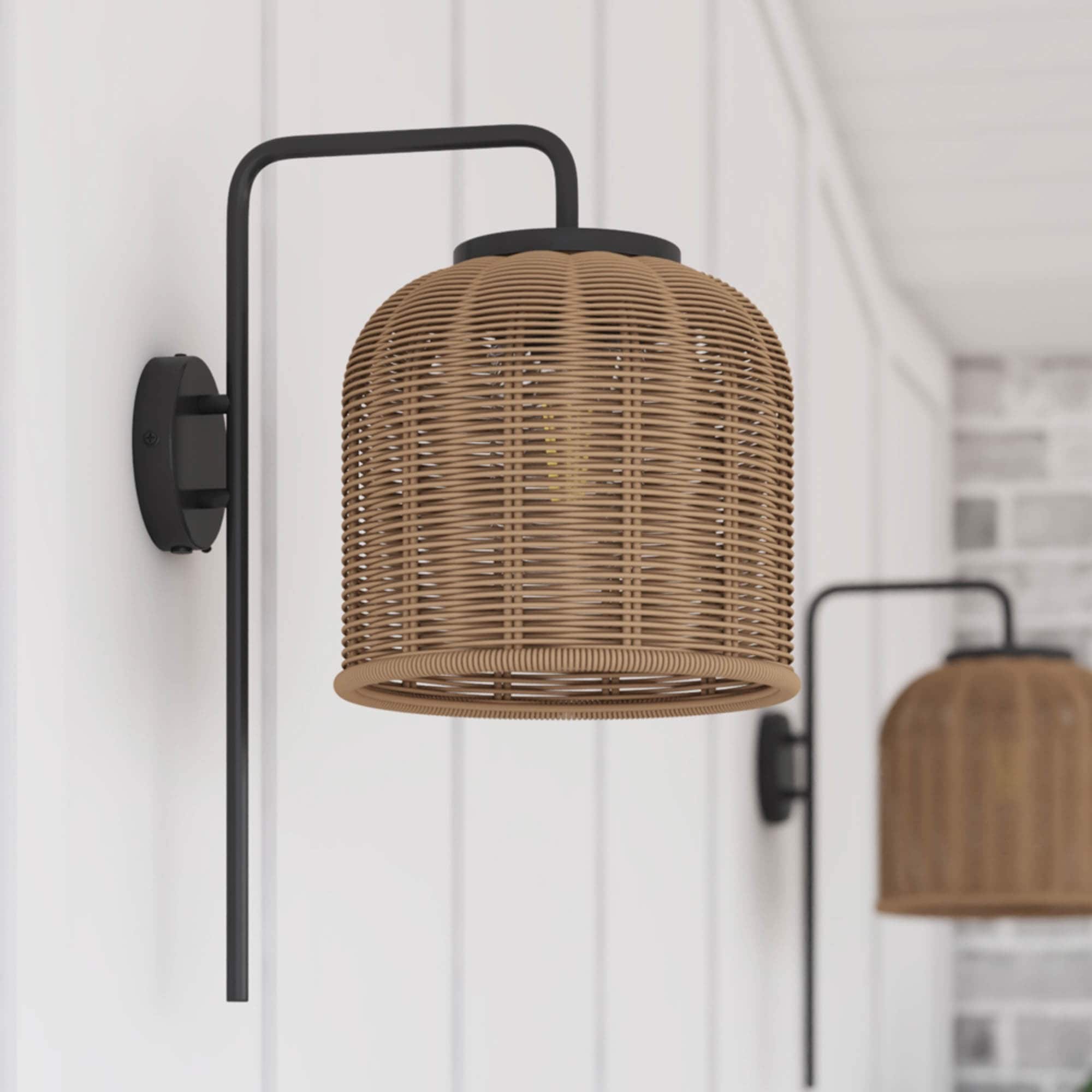 allen + roth 43040 Convertible Plug-In/Hardwired 1 -Light 16.5-in H Matte Black Plug-in/Hardwired Outdoor Wall Light