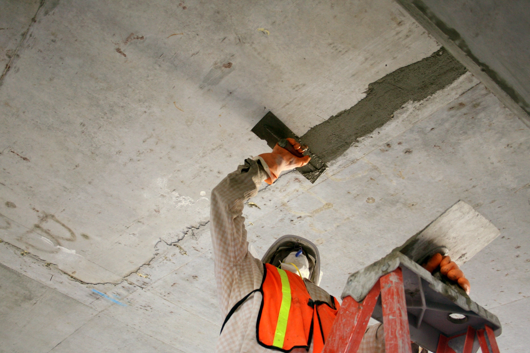 High Performance Cement by Quikrete 124156 Concrete-Patch - View #3