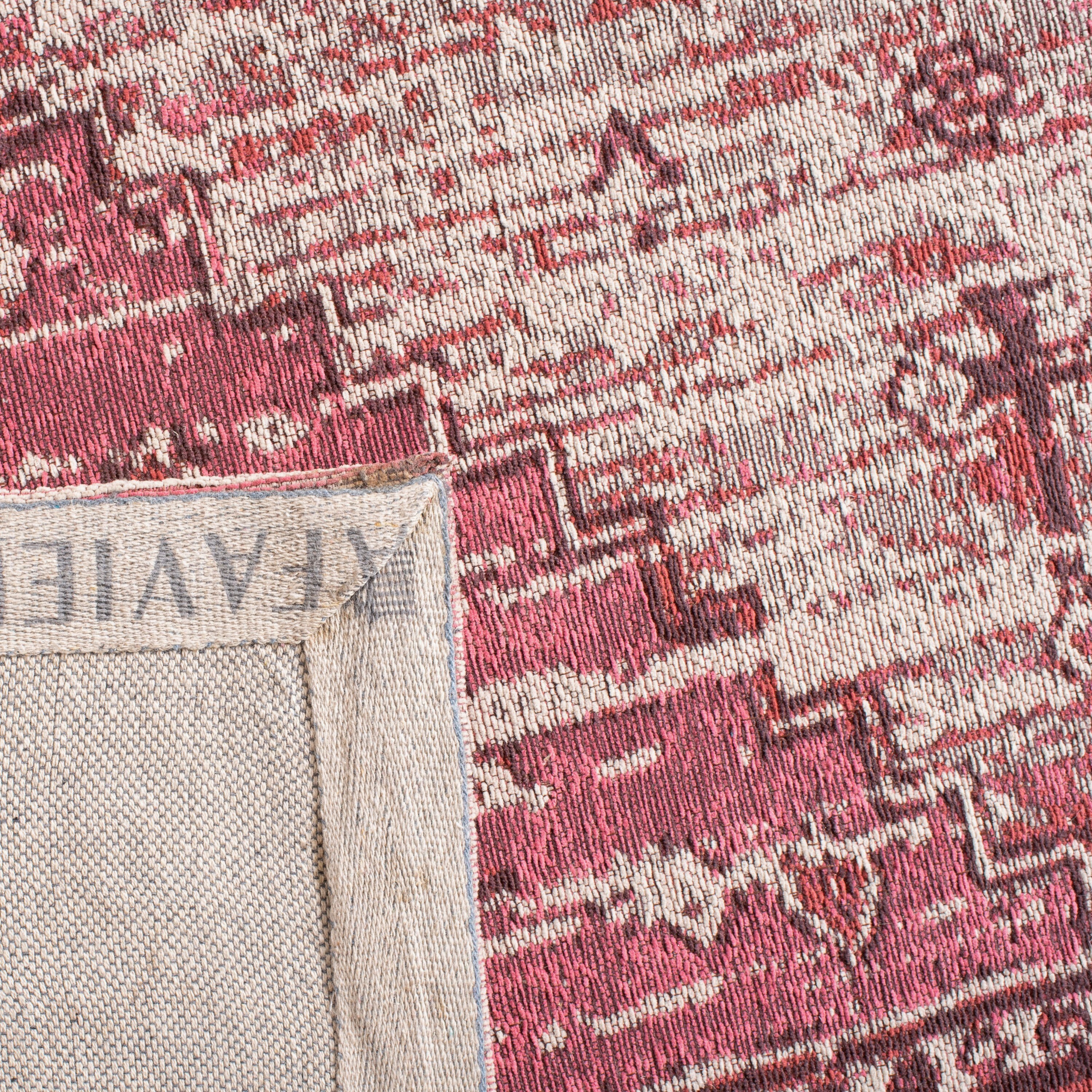 Safavieh CLV113R-28 rugs - View #4