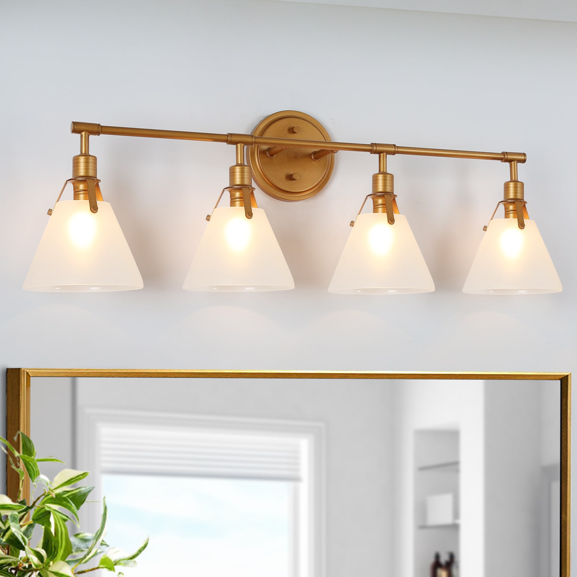 LNC JJRRJMLWS453037 Trend 31.5-in 4 -Light Brushed Gold Transitional Vanity light bar