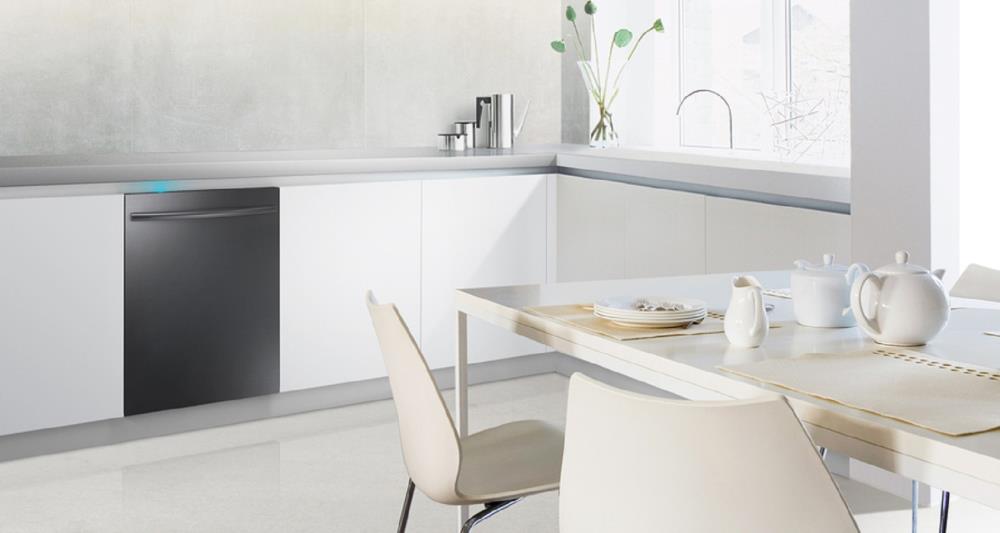 Samsung Lave-vaisselle 24 po inox noir DW80K7050UG/AC
