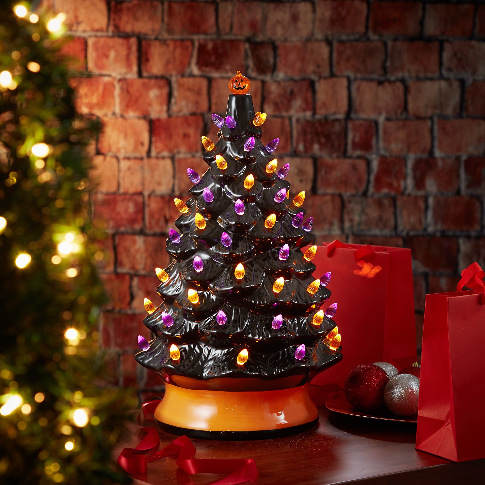 Casafield SZN-TR-9247-BLK Artificial-Christmas-Trees - View #7