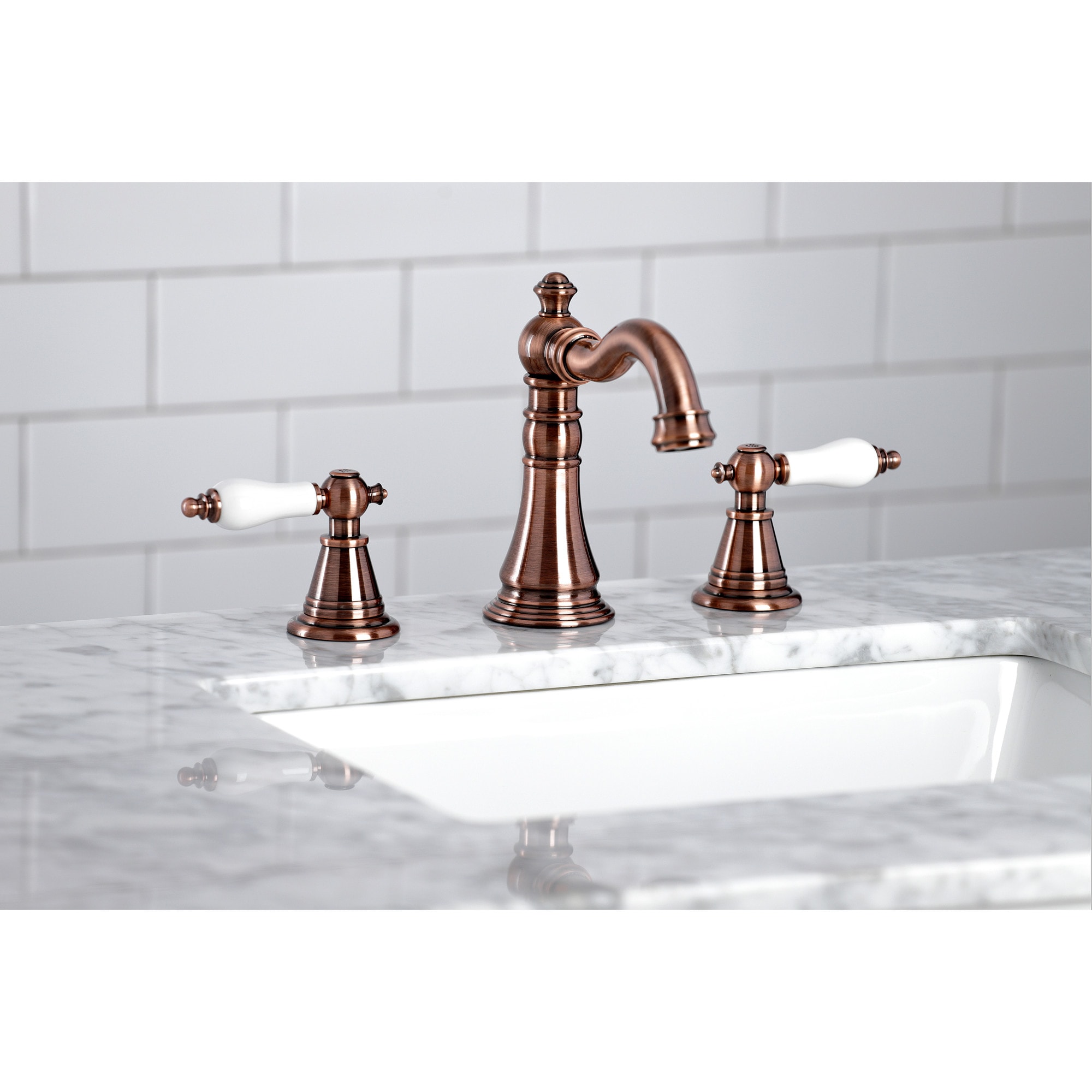 Kingston Brass WLFSC197PLAC English Classic Antique copper Widespread 2-handle Low-arc Residential Handle Bathroom Sink Faucet with Drain