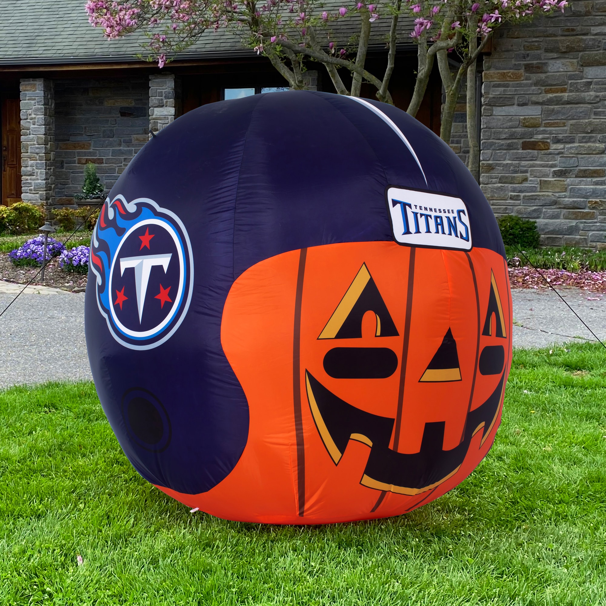 Sporticulture 4-ft Pre-Lit Tennessee Titans Jack-o-lantern Inflatable in  the Outdoor Halloween Decorations & Inflatables department at