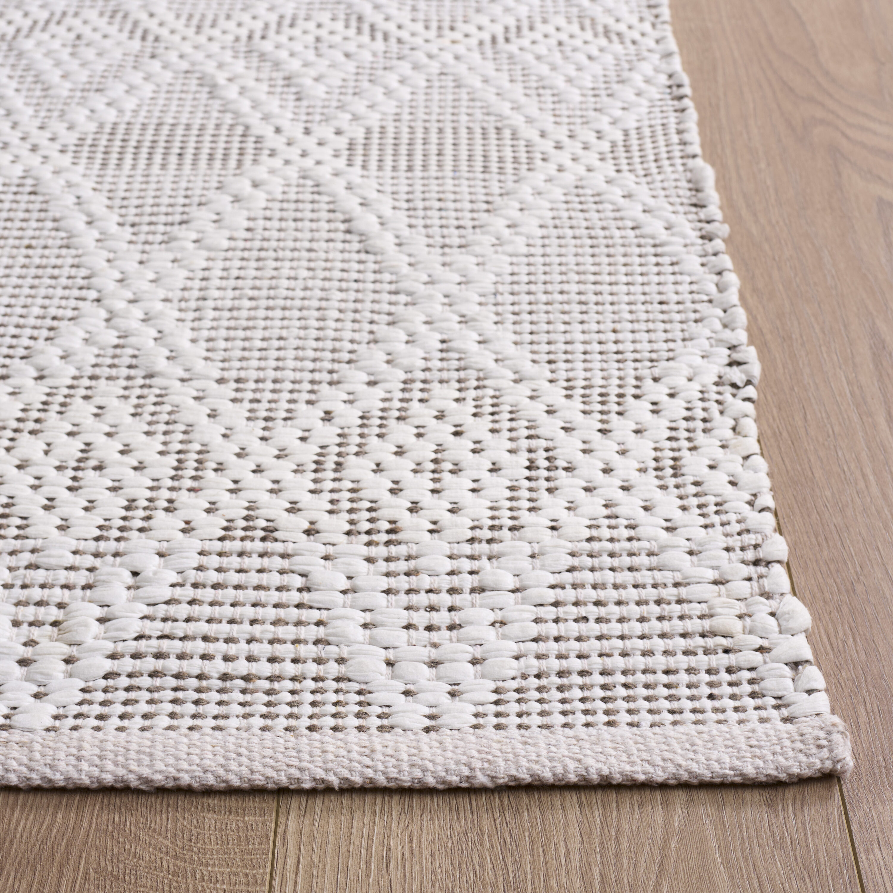 Safavieh MTK177T-9 rugs - View #3