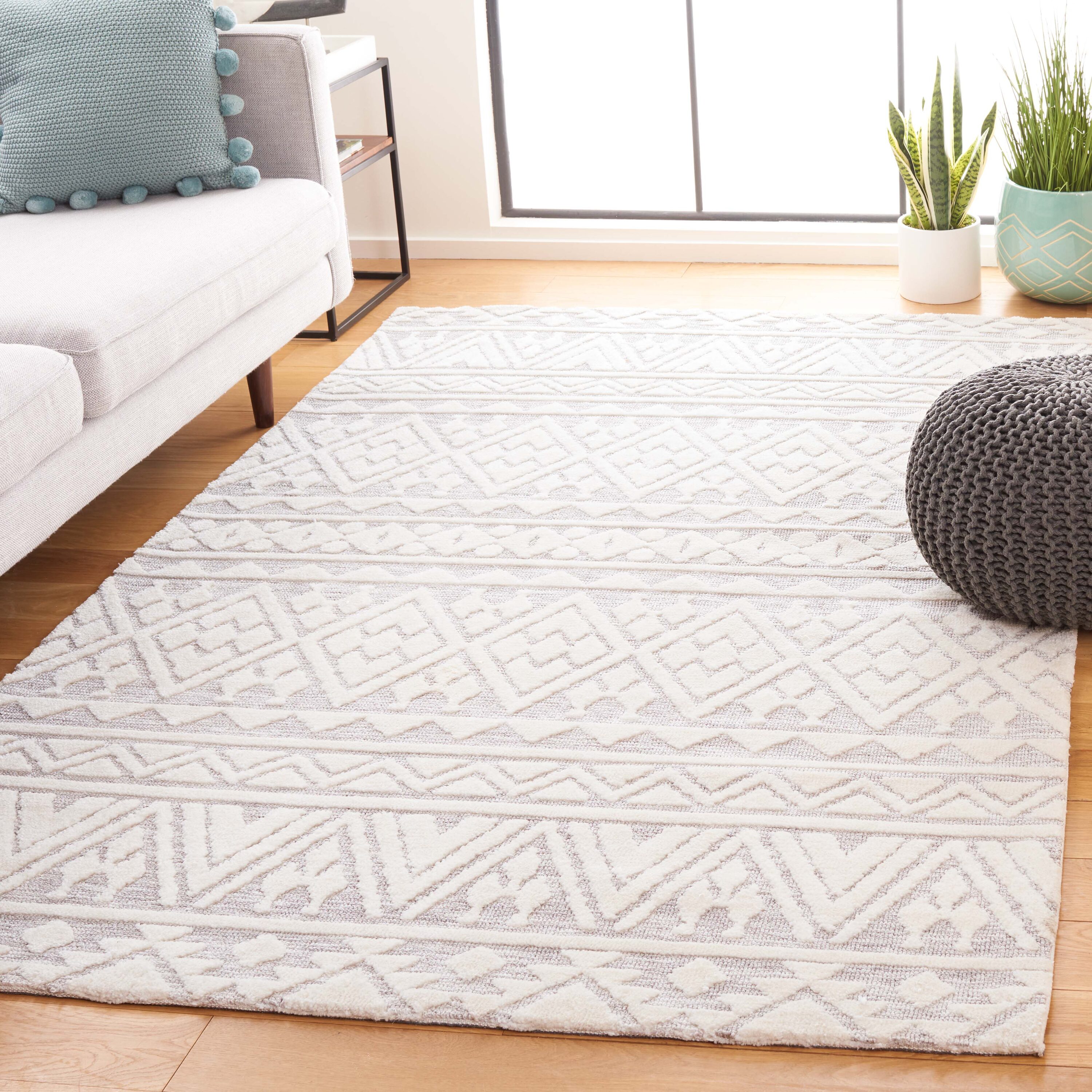  Audrey 104 Gray/Ivory Bohemian 5ft x 7ft Medium Rectangle Rug