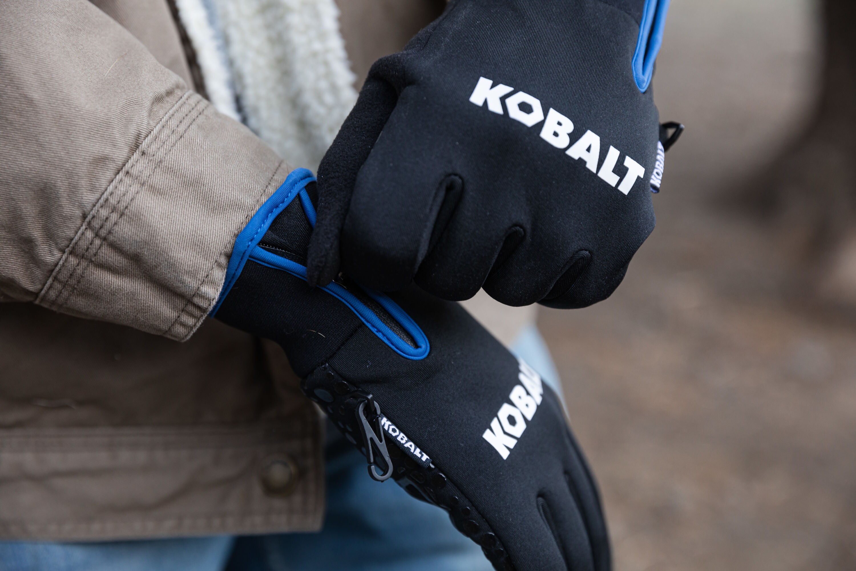 Kobalt Large Blue Nylon Electrical Repair Gloves, (1-Pair) in the