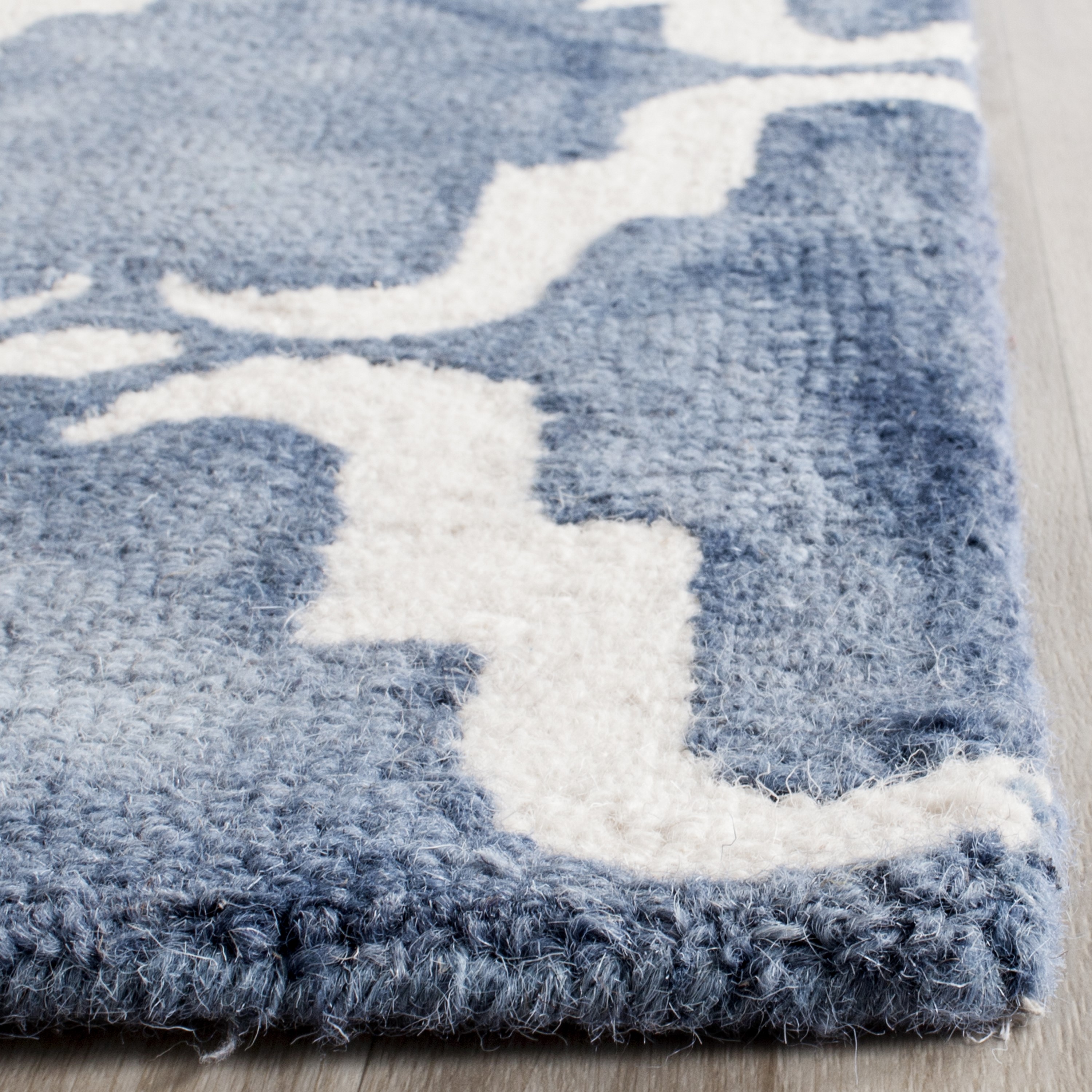 Safavieh DDY536N-28 rugs - View #3