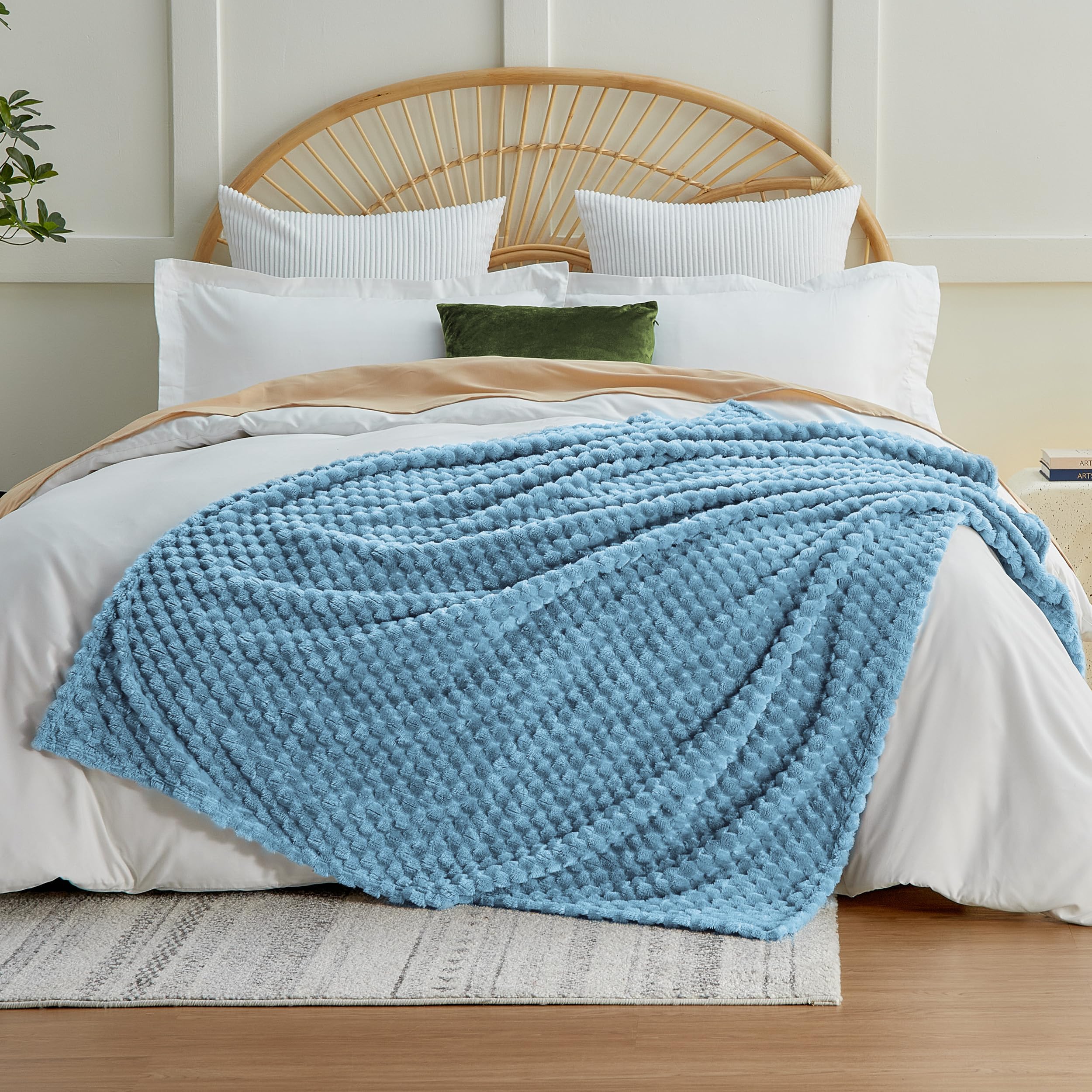 PUPWE 5749848282920 Blankets-And-Throws - View #2