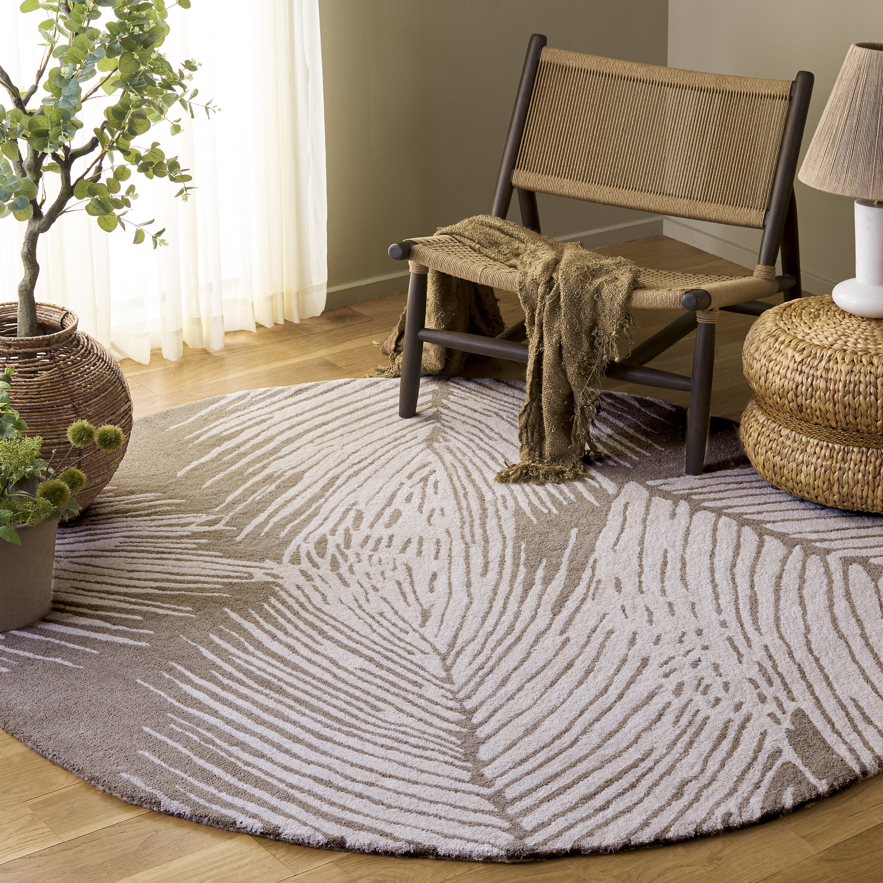 Safavieh SOH793A-6R rugs - View #2