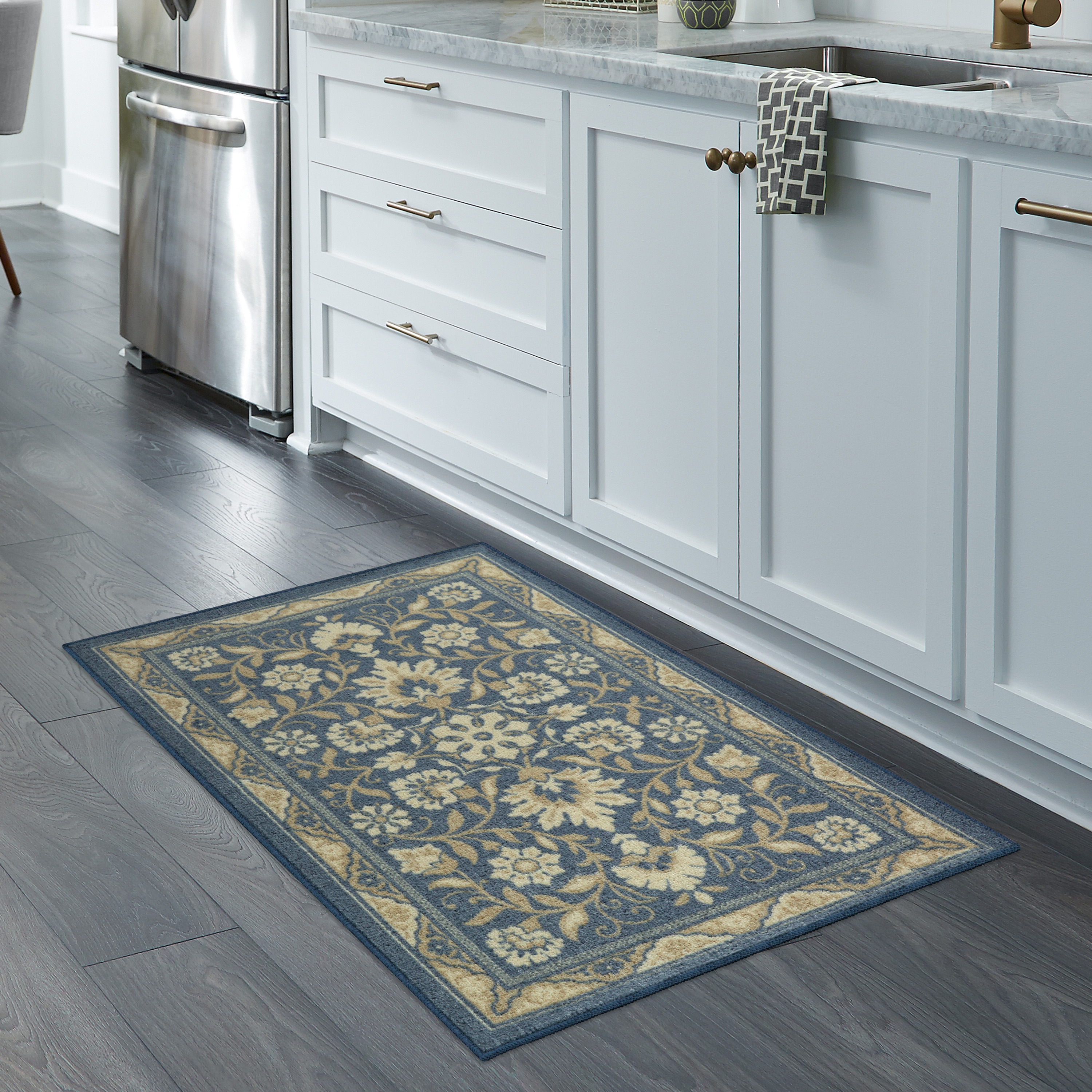 Maples Rugs B4572606 3 x 4 (ft) Tufted Polyester Blue Rectangular Indoor Border Machine washable Throw rug