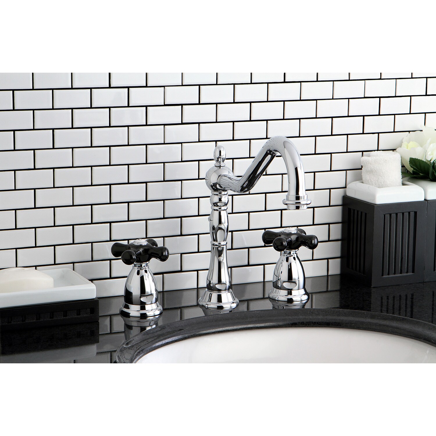 Kingston Brass Duchess Polished Chrome Widespread 2 Handle Bathroom Sink Faucet With Drain At 8509