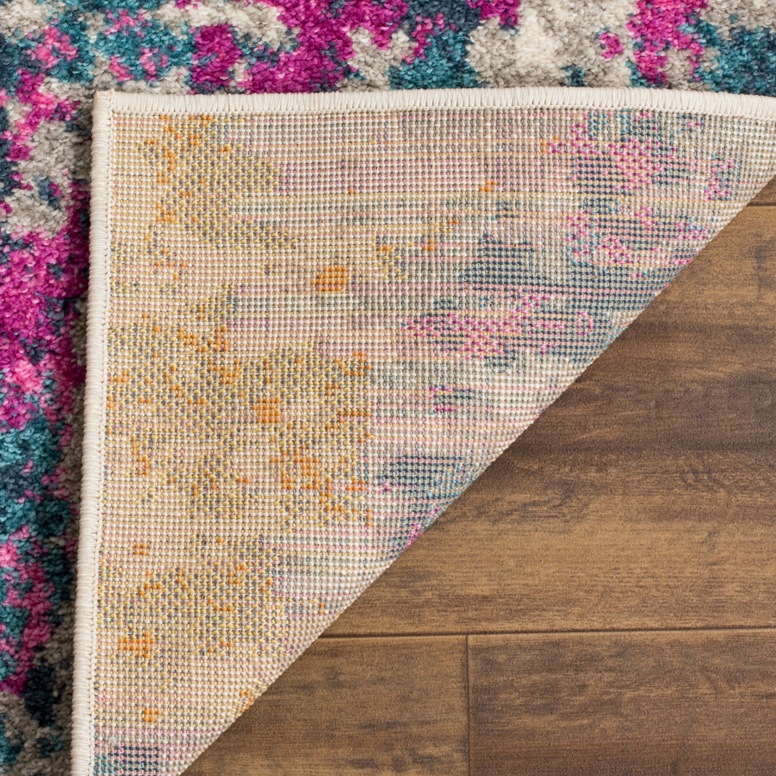 Safavieh MAD143B-212 rugs - View #4