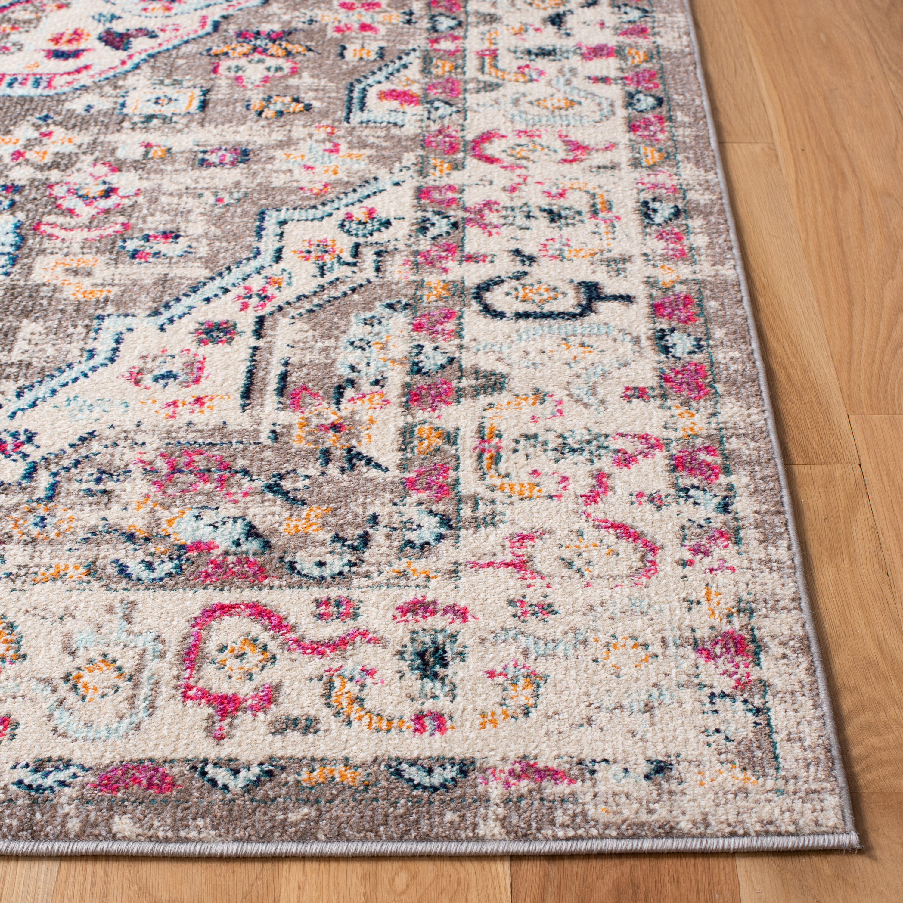 Safavieh MAD468E-7SQ rugs - View #2