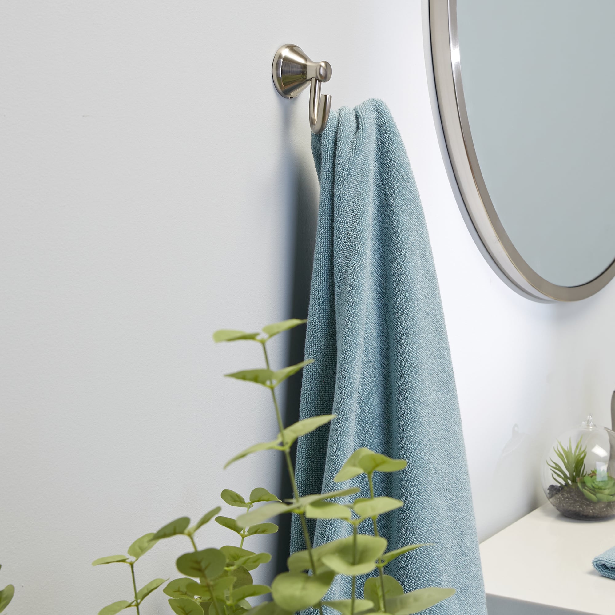 How to Hang Bathroom Towel Hooks – Love & Renovations