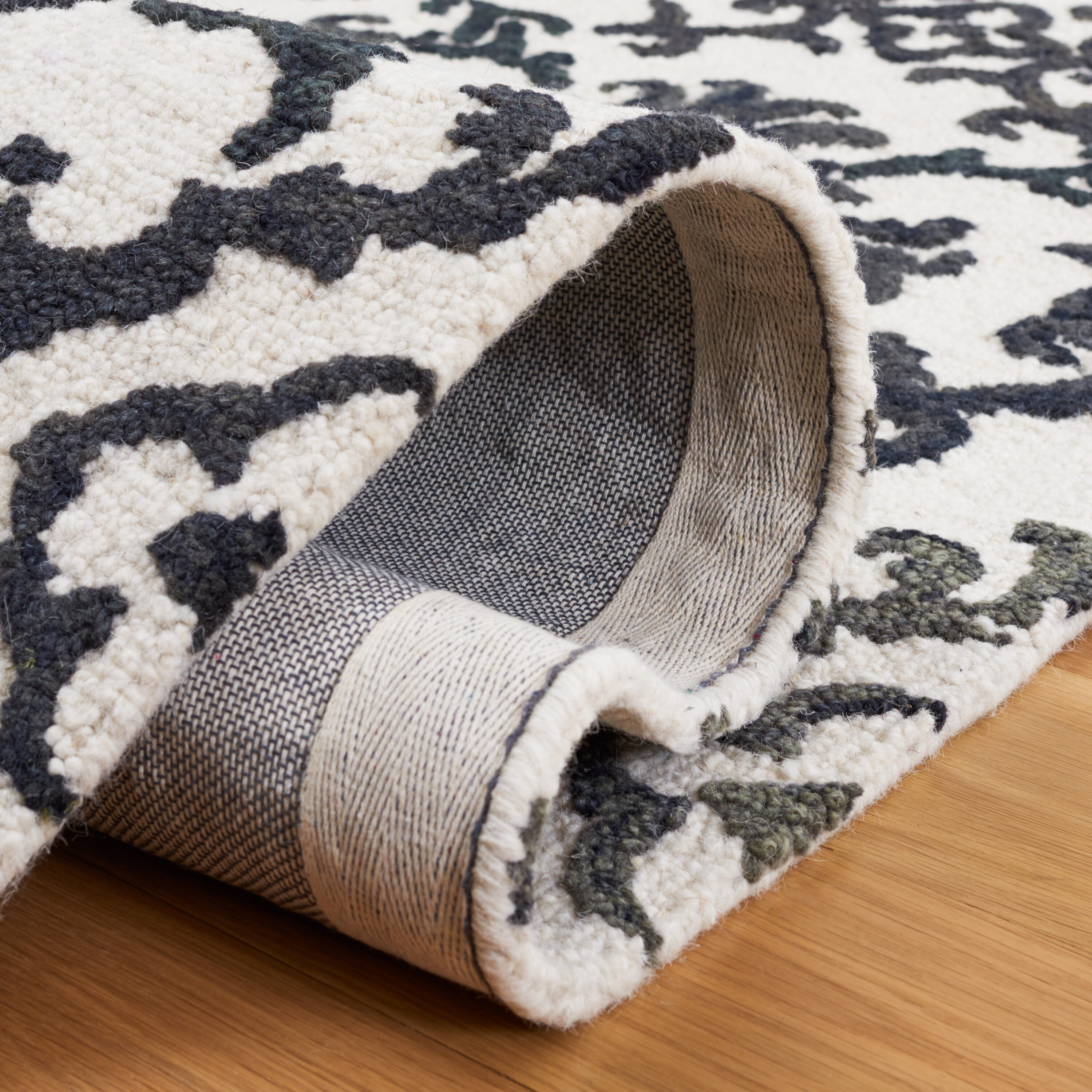 Safavieh BLM104B-6 rugs - View #4