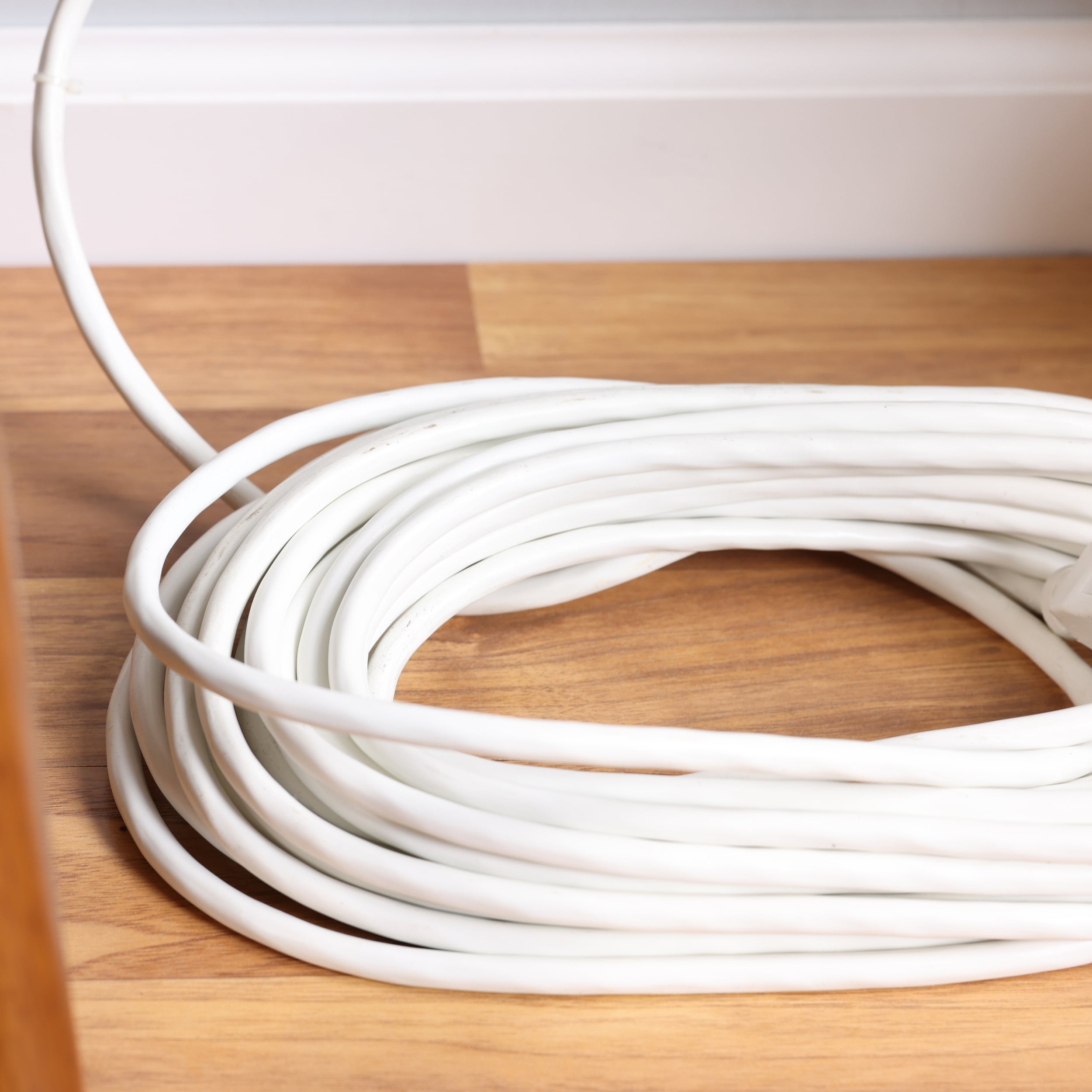 FLEXIDUCT, 8 ft, 6 ft Covered Cord Lg, 16 AWG Wire Size, Covered Extension  Cord - 3KUV7