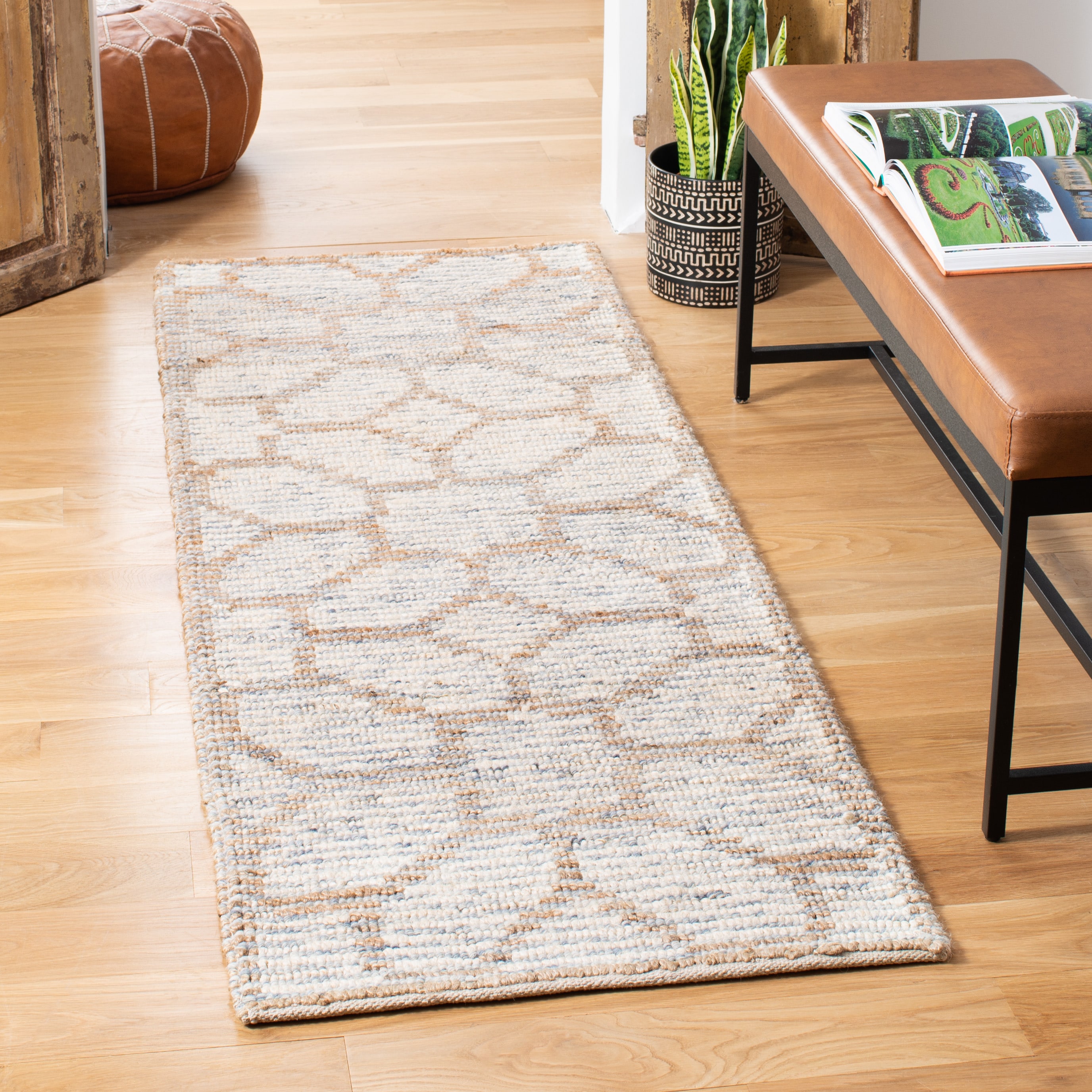 Safavieh NF218B-27 Natural Fiber Boca 2 x 7 (ft) Synthetic Gray Rectangular Indoor Abstract Runner rug