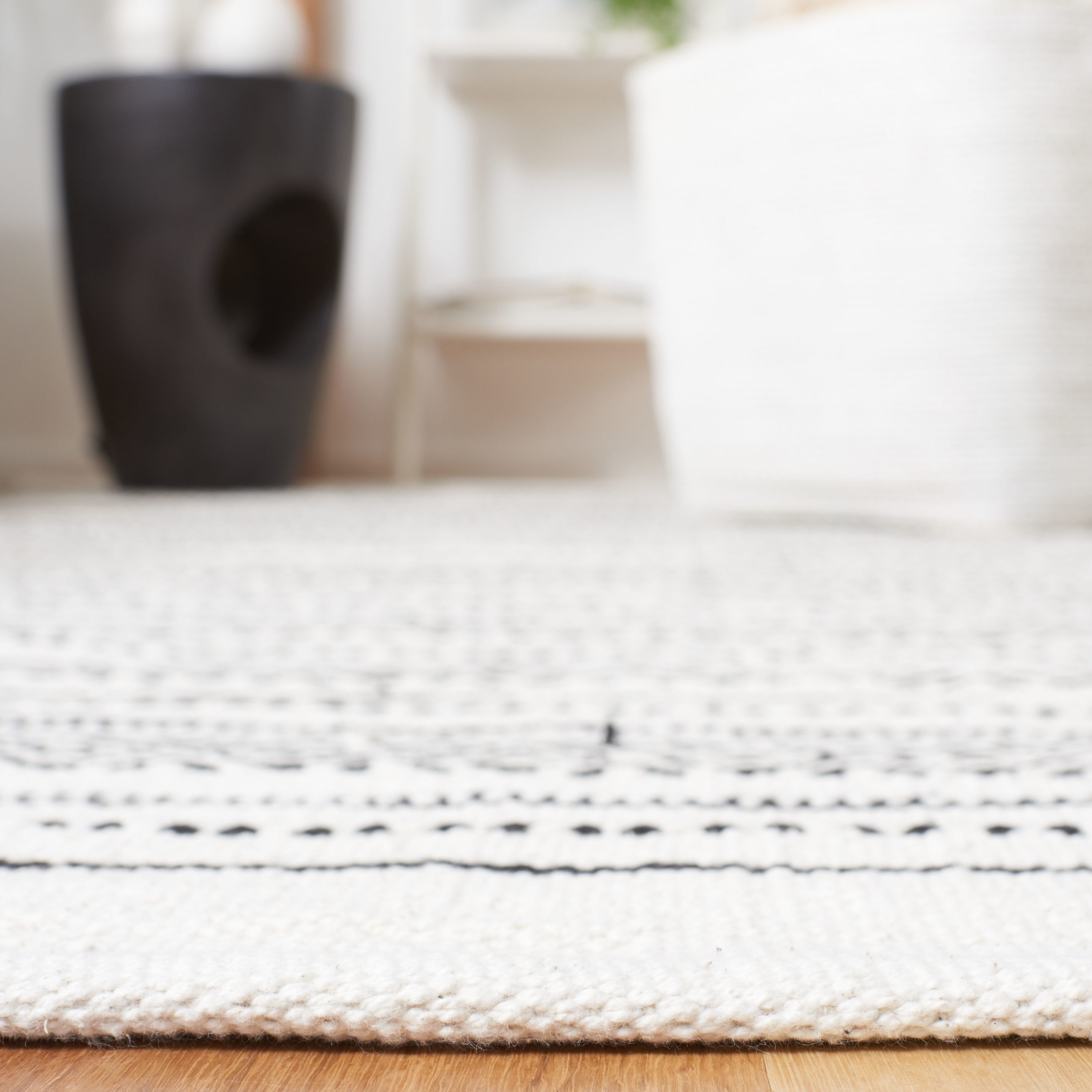 Handmade Black and Ivory Wool Cotton Striped 6' x 9' Area Rug