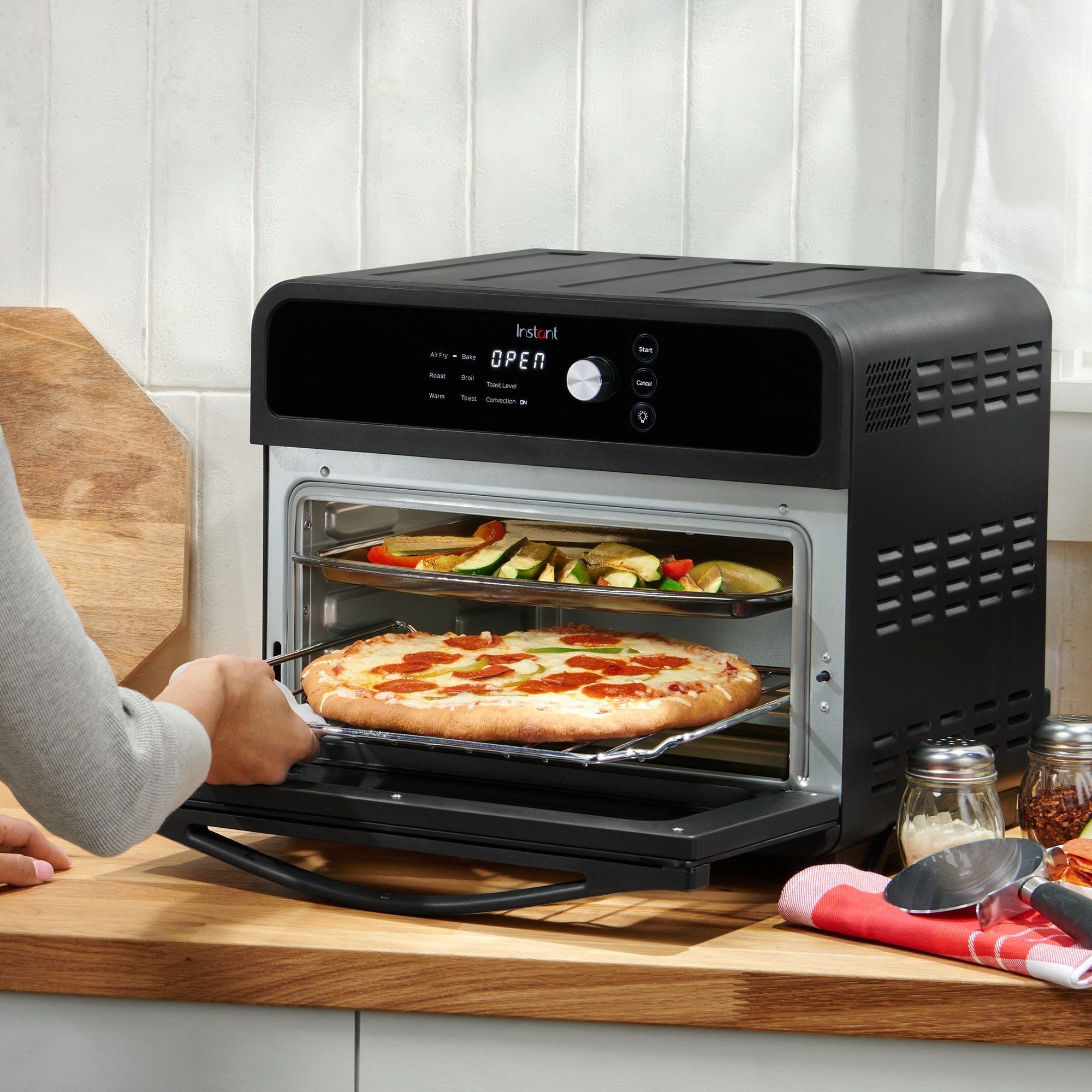 Instant Pot 6-Slice Black Convection Toaster Oven with Rotisserie and ...