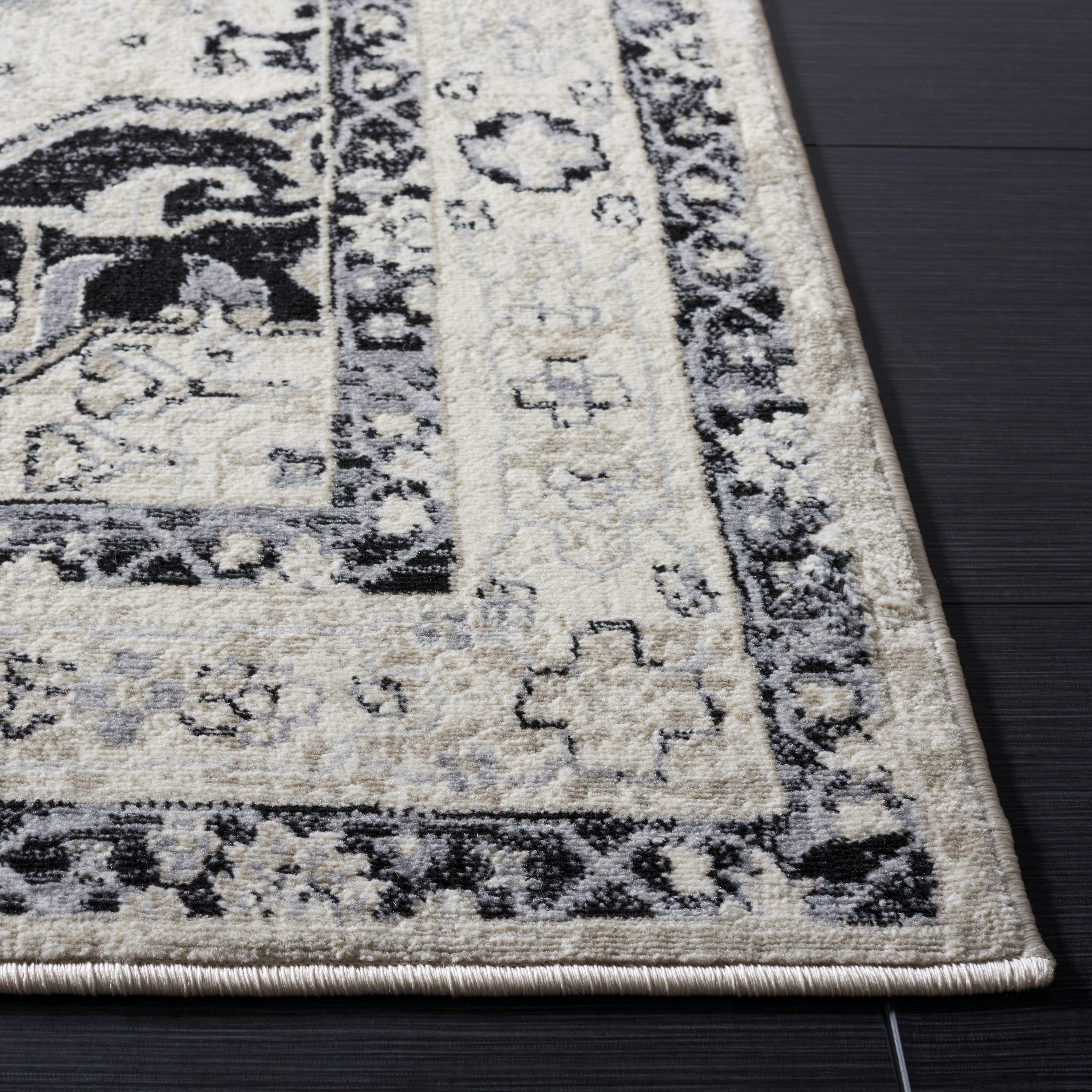 Safavieh BNT852A-7SQ rugs - View #3
