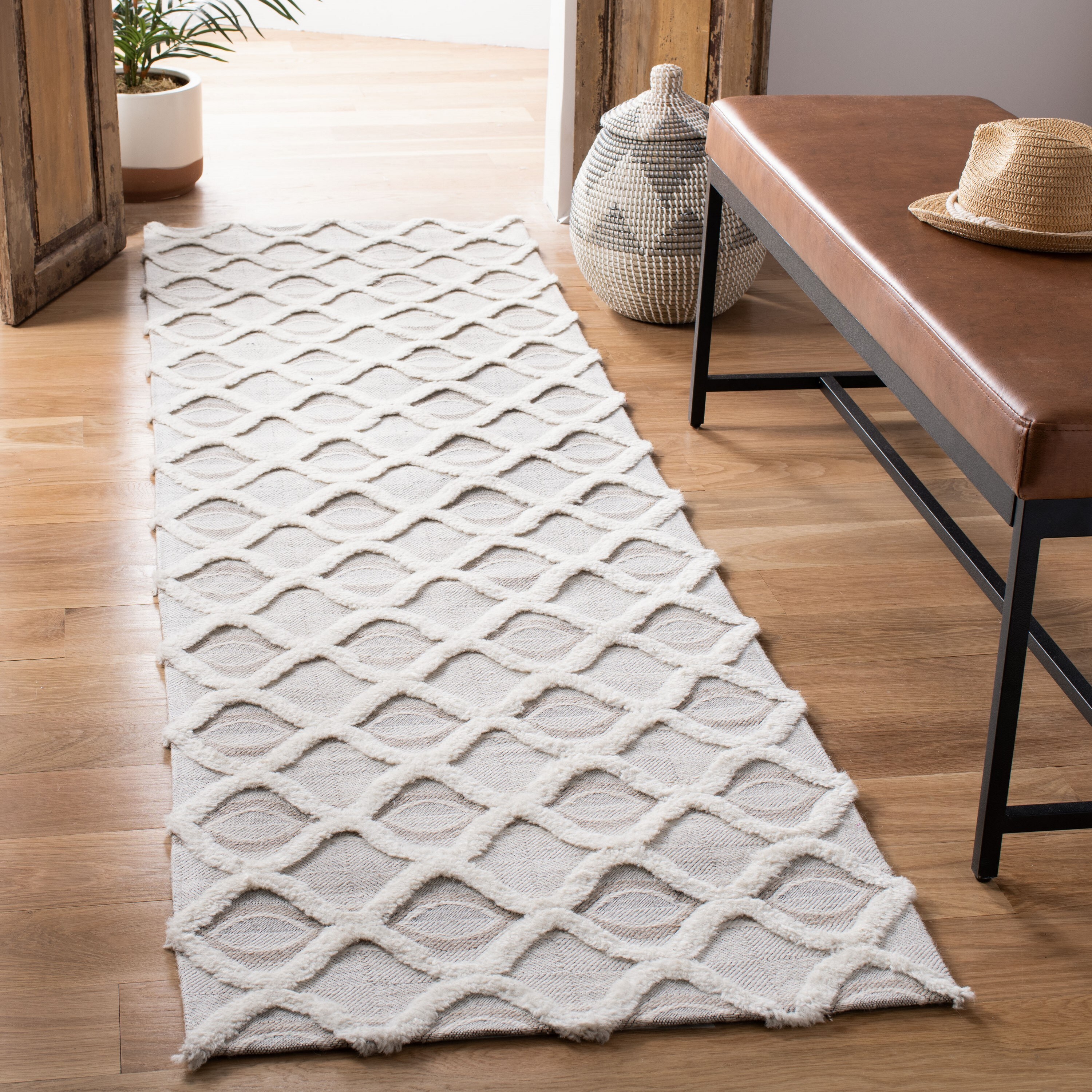 Safavieh 2' x 8' Grid Pad White Rug