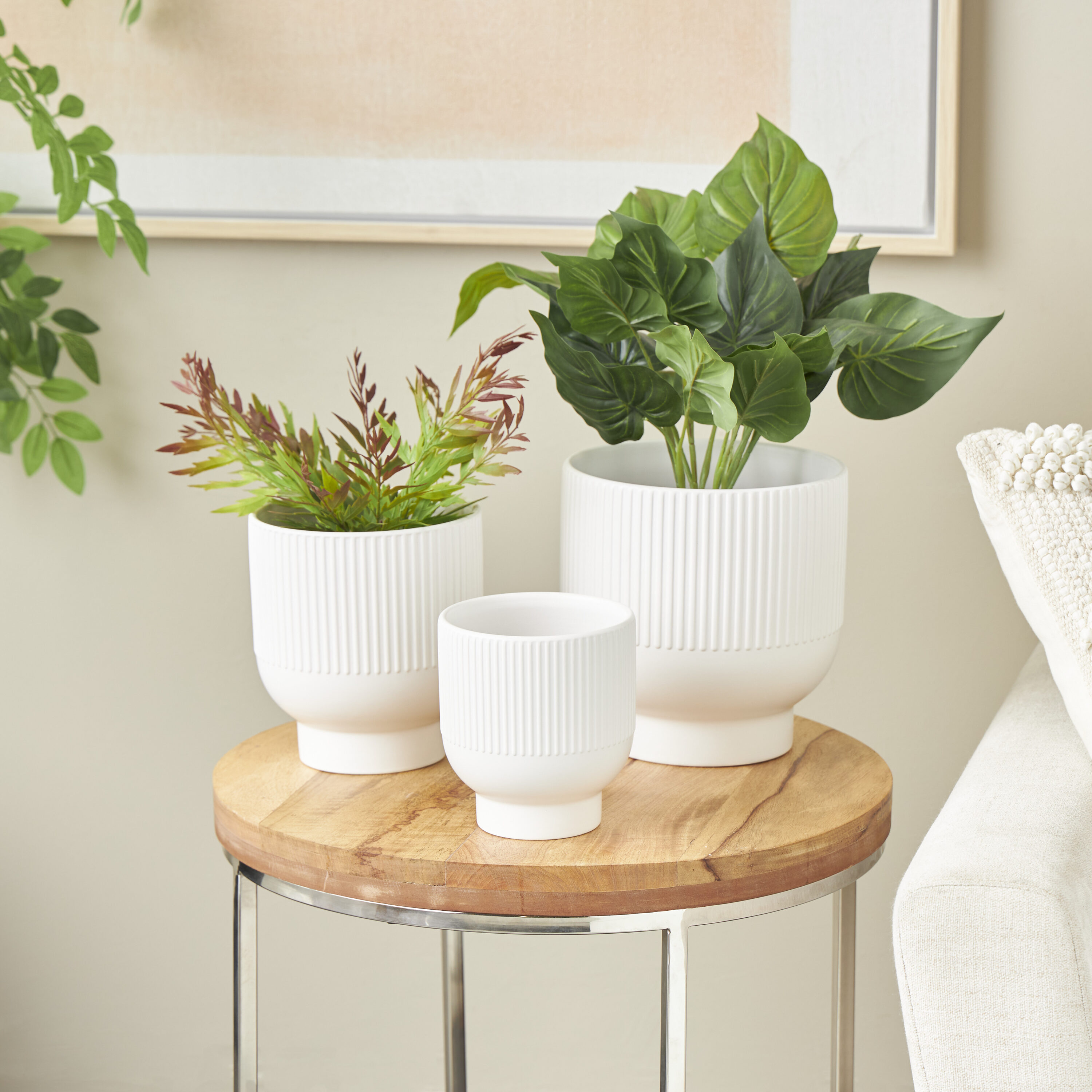 Grayson Lane 822388 3 -Pack Round 8.7-in W Medium White Ceramic Contemporary/Modern Indoor/Outdoor Planter with Drainage Holes