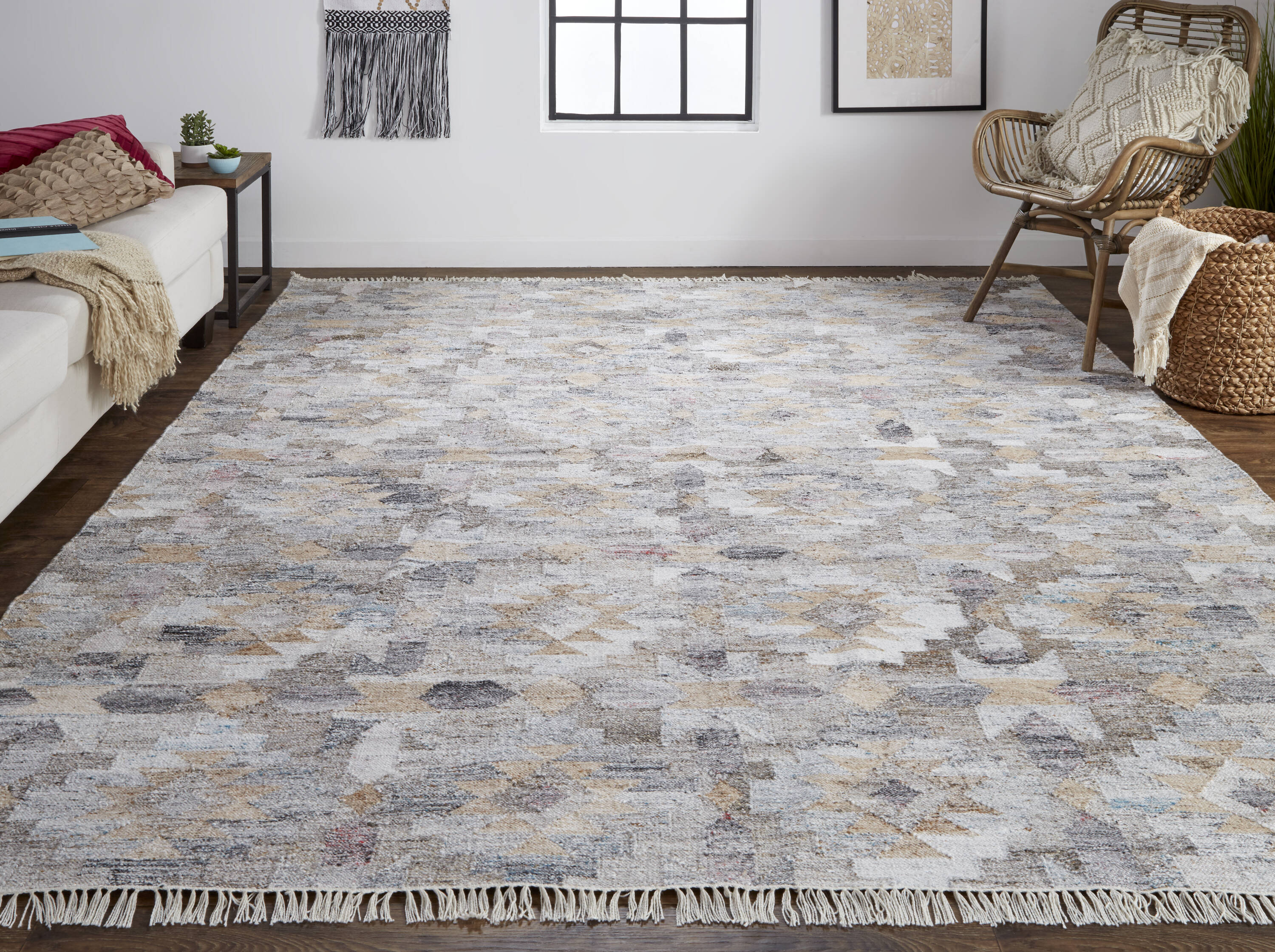Gray Geometric Flat Woven Synthetic Area Rug 8' x 10'