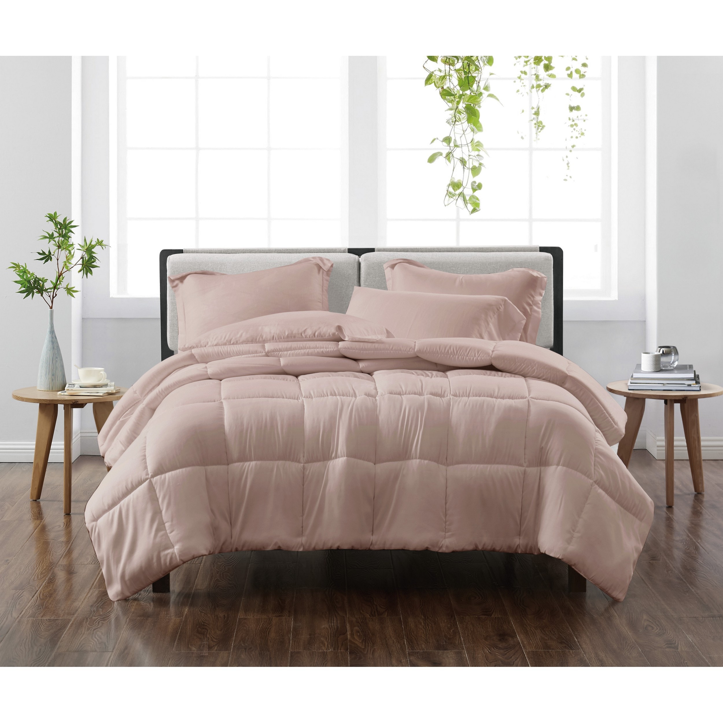 Cannon CS3941BSFQ-1500  Heritage Solid 3 -Piece Blush Full/Queen Comforter Set