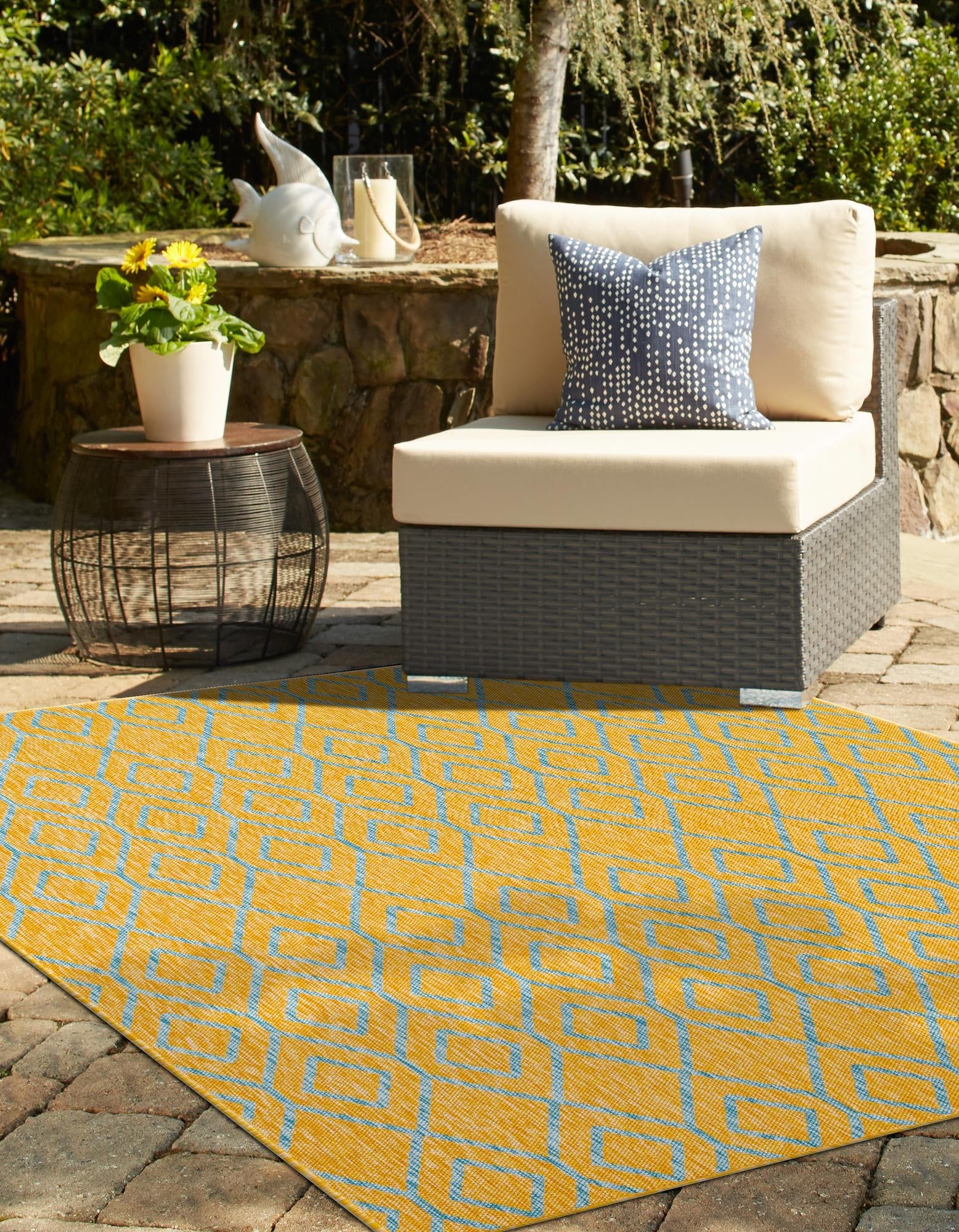 Unique Loom 3180822 Jill Zarin Outdoor 8 x 10 (ft) Loomed Polypropylene Yellow and Aqua Rectangular Indoor/Outdoor Trellis Area rug