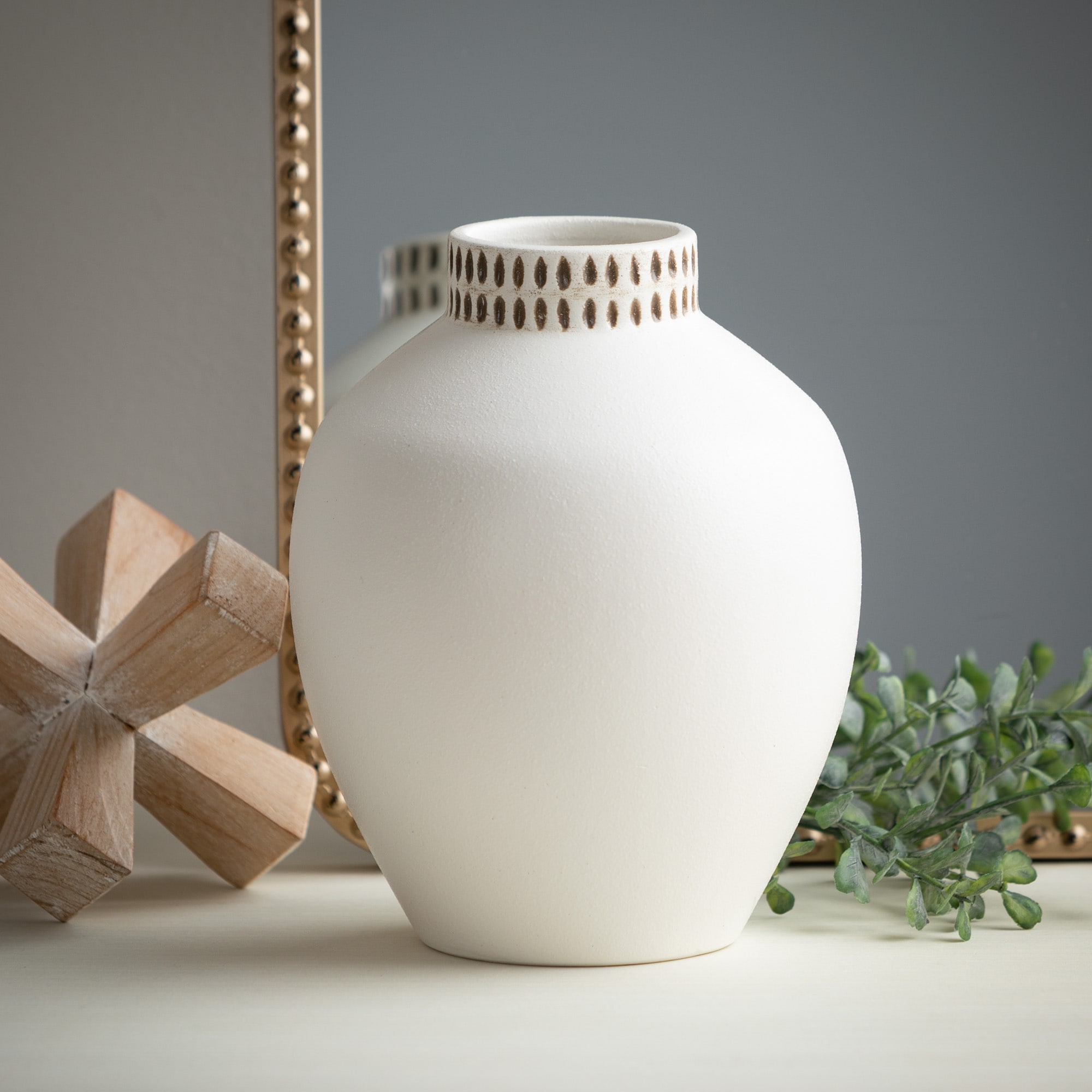 Ivory Ceramic Textured Ginger Jar Vase
